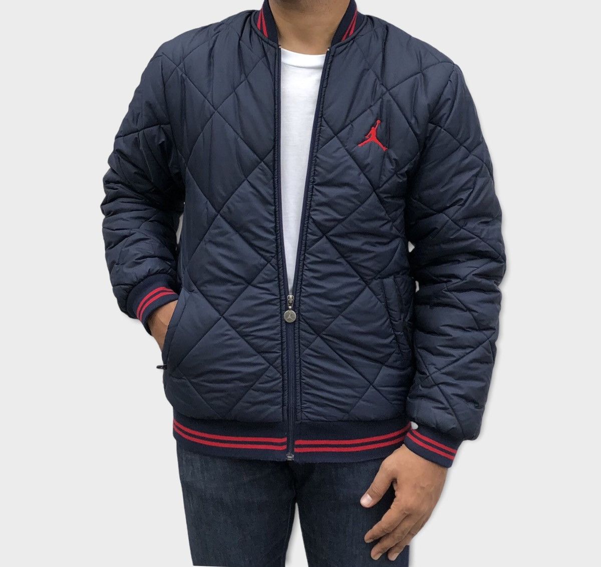 Jordan Brand Air Jordan Quilted Bomber Jacket Size US M / EU 48-50 / 2 - 1 Thumbnail