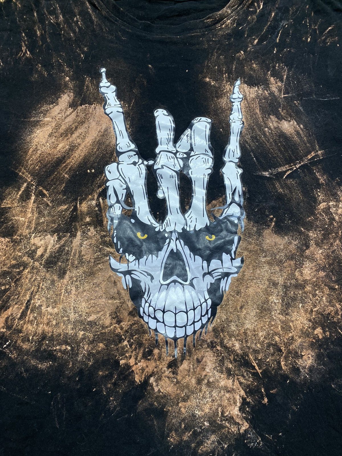 Band Tees Vintage Y2k Skeleton rock band tee streetwear style size XL Size US XL / EU 56 / 4 - 2 Thumbnail
