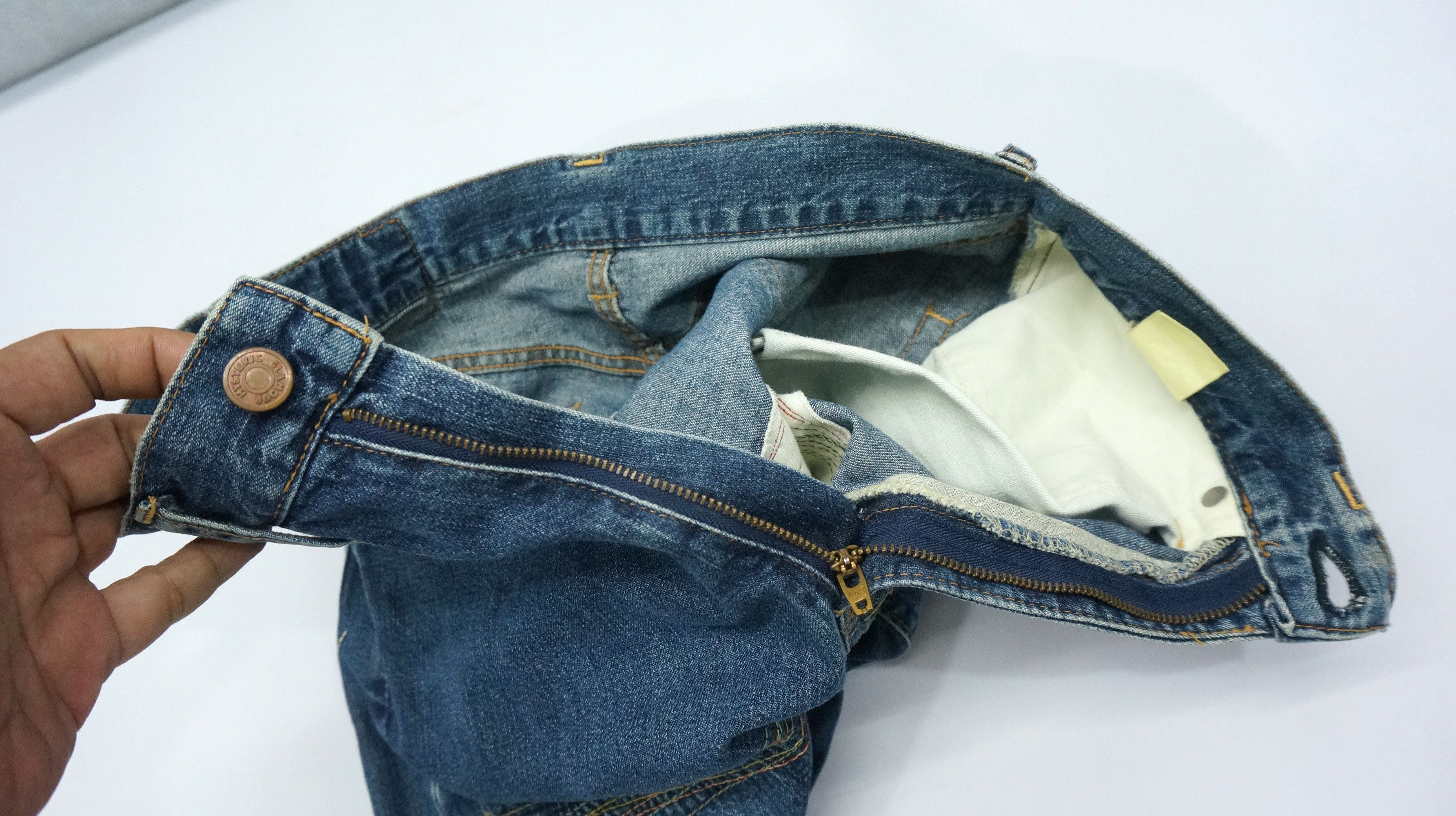 Hysteric Glamour Rare Vintage Hysteric Glamour Kinky Flare Boro Soft Jeans Size US 27 - 21 Thumbnail