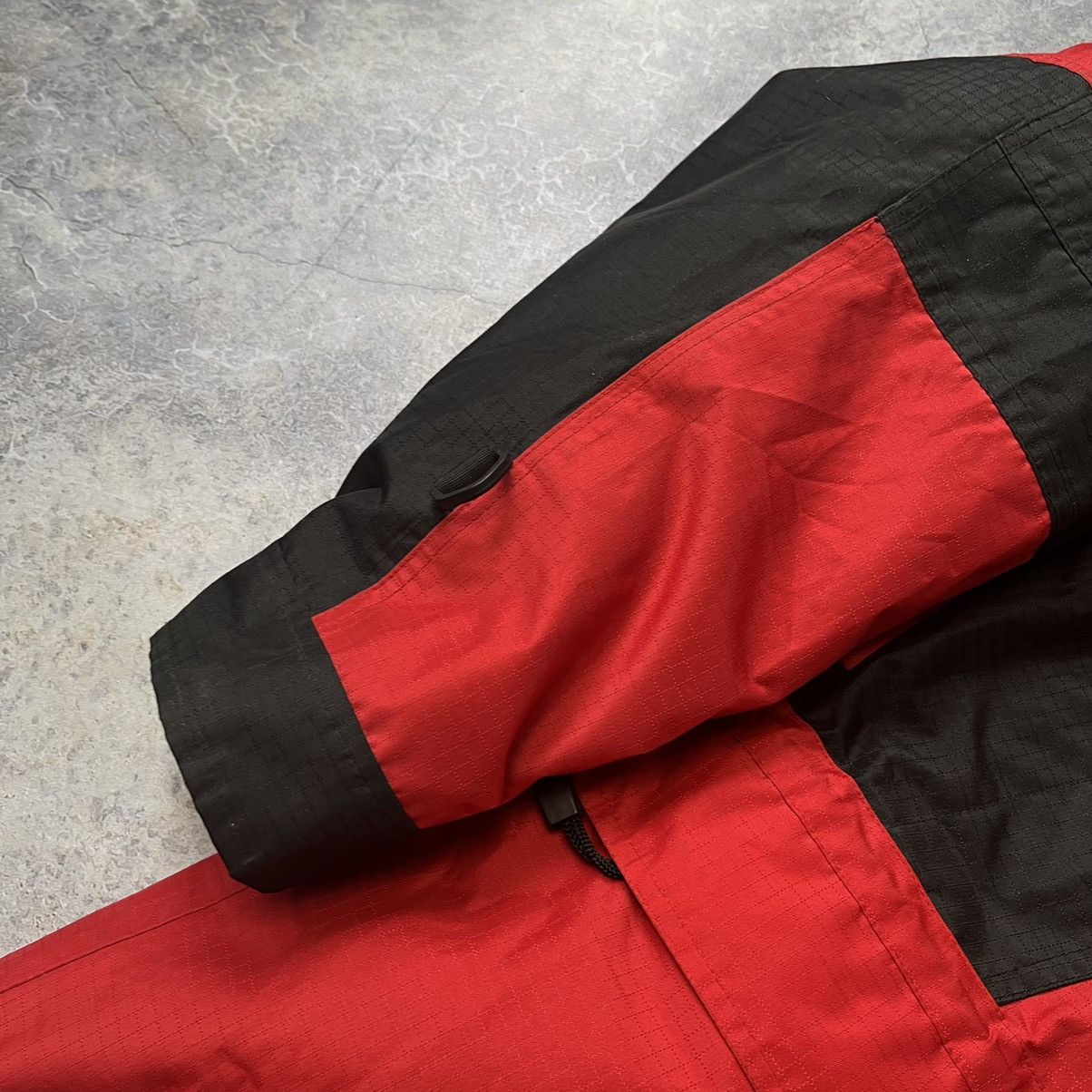 The North Face × Vintage VINTAGE 1994 RETRO MOUNTAIN LIGHT GORE-TEX JACKET MEN’S L Size US XXL / EU 58 / 5 - 3 Thumbnail