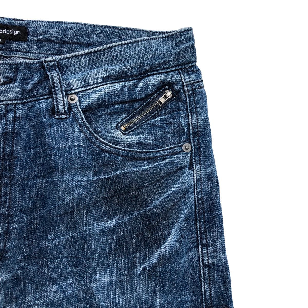 semanticdesign Abstract Lines Distressed Multi-pocket Denim Jeans Size US 32 / EU 48 - 2 Thumbnail