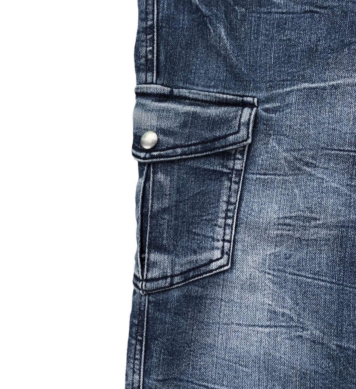 semanticdesign Abstract Lines Distressed Multi-pocket Denim Jeans Size US 32 / EU 48 - 4 Thumbnail