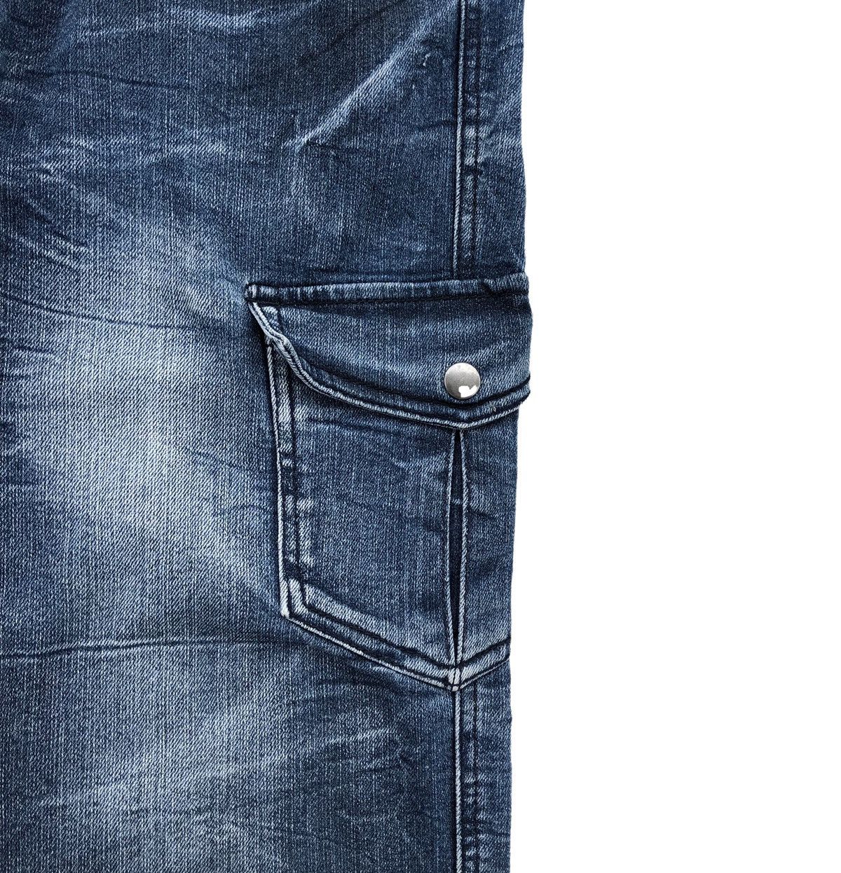 semanticdesign Abstract Lines Distressed Multi-pocket Denim Jeans Size US 32 / EU 48 - 3 Thumbnail