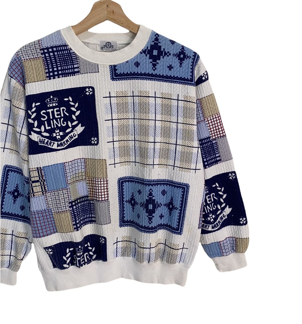 Aran Isles Knitwear VINTAGE ASTER FIELD STERLING HEART WARNING KNIT SWEATSHIRT Size US S / EU 44-46 / 1 - 4 Thumbnail