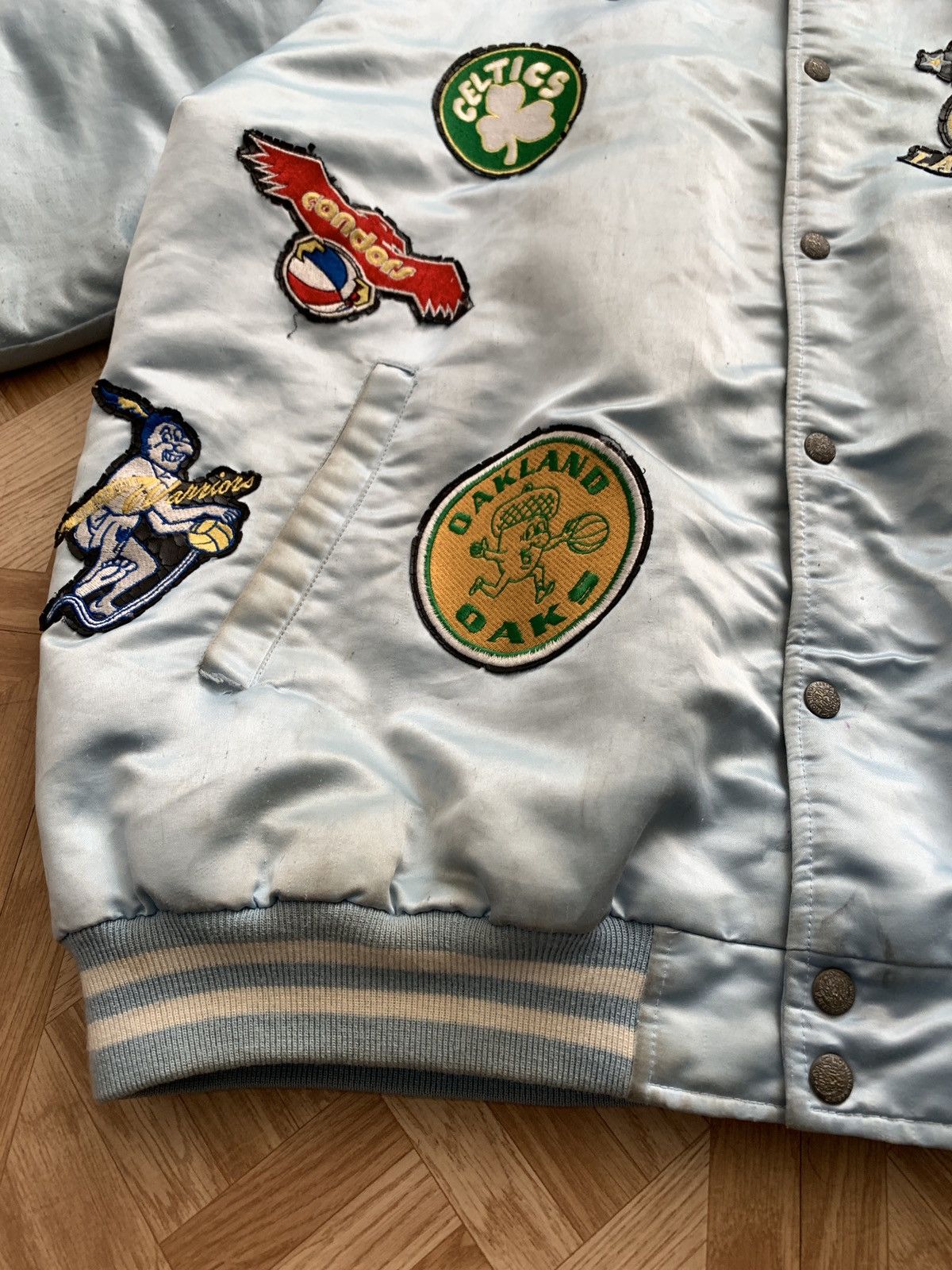 Jeff Hamilton × Vintage Vintage Jeff Hamilton NBA Patches Satin Bomber Jacket Size US XL / EU 56 / 4 - 7 Thumbnail