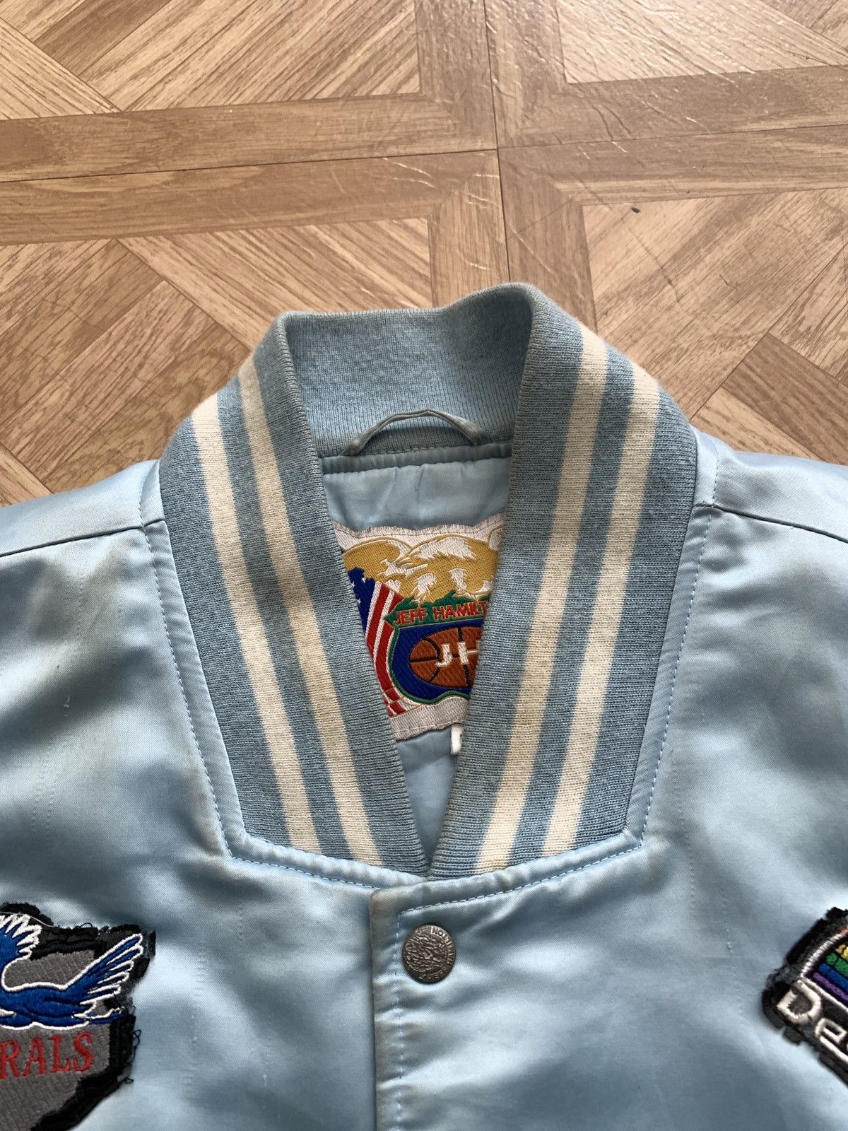Jeff Hamilton × Vintage Vintage Jeff Hamilton NBA Patches Satin Bomber Jacket Size US XL / EU 56 / 4 - 15 Thumbnail
