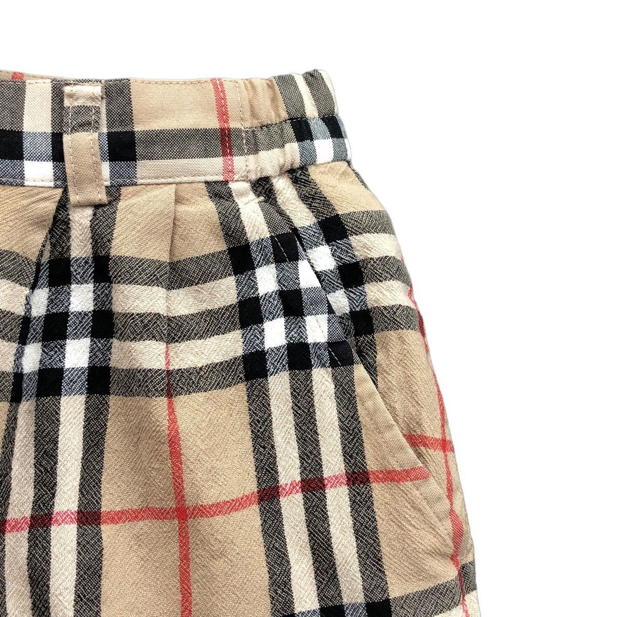 Burberry Vintage Burberrys Nova Check New Wool Women Short Pant Size 26" / US 2 / IT 38 - 5 Thumbnail