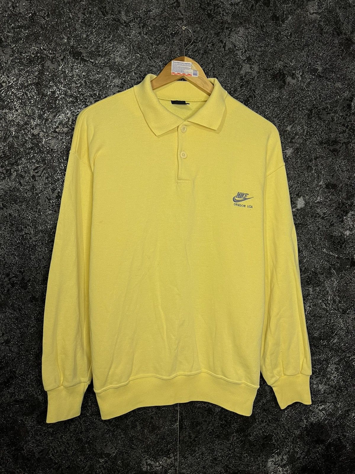 Nike 80’s Vintage Nike Oregon Sweatshirt Size L Made in USA Size US L / EU 52-54 / 3 - 1 Thumbnail