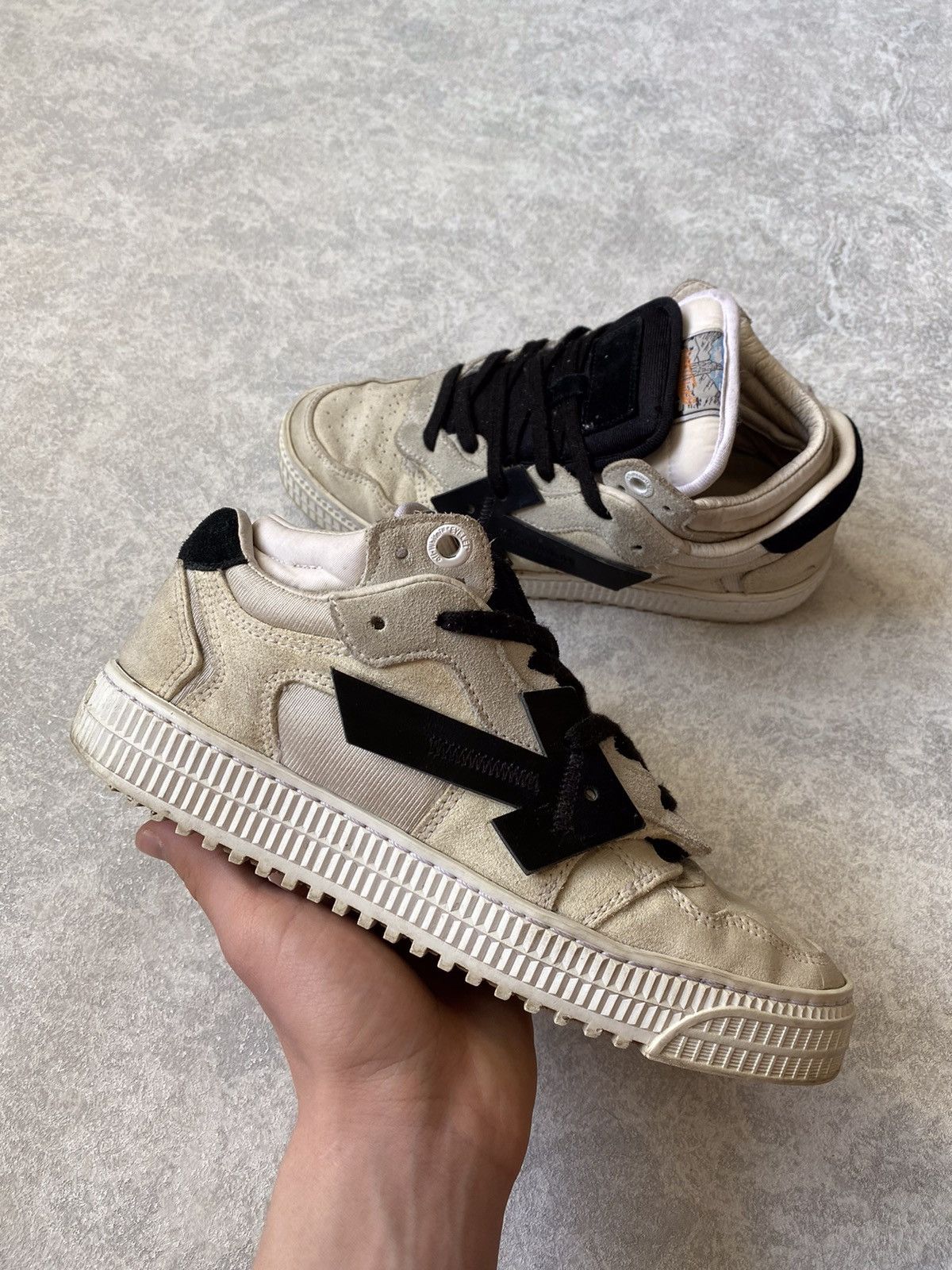 Off-White Off-White OFF Court Low 3.0 Sneakers Size US 5.5 / EU 38 - 2 Thumbnail