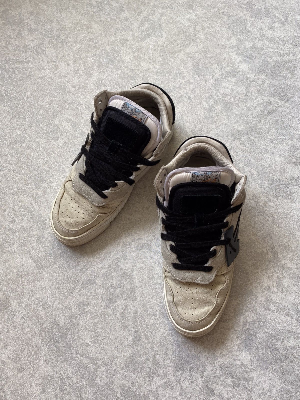 Off-White Off-White OFF Court Low 3.0 Sneakers Size US 5.5 / EU 38 - 23 Thumbnail