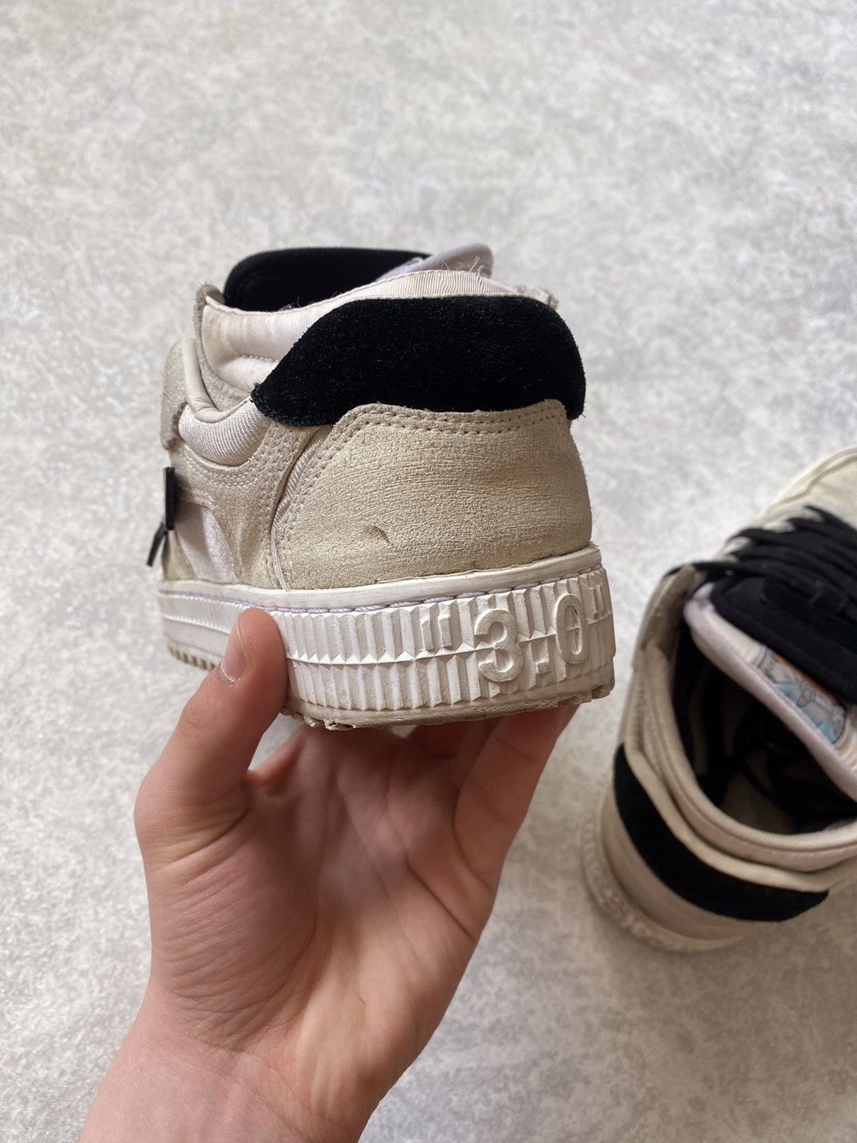 Off-White Off-White OFF Court Low 3.0 Sneakers Size US 5.5 / EU 38 - 8 Thumbnail