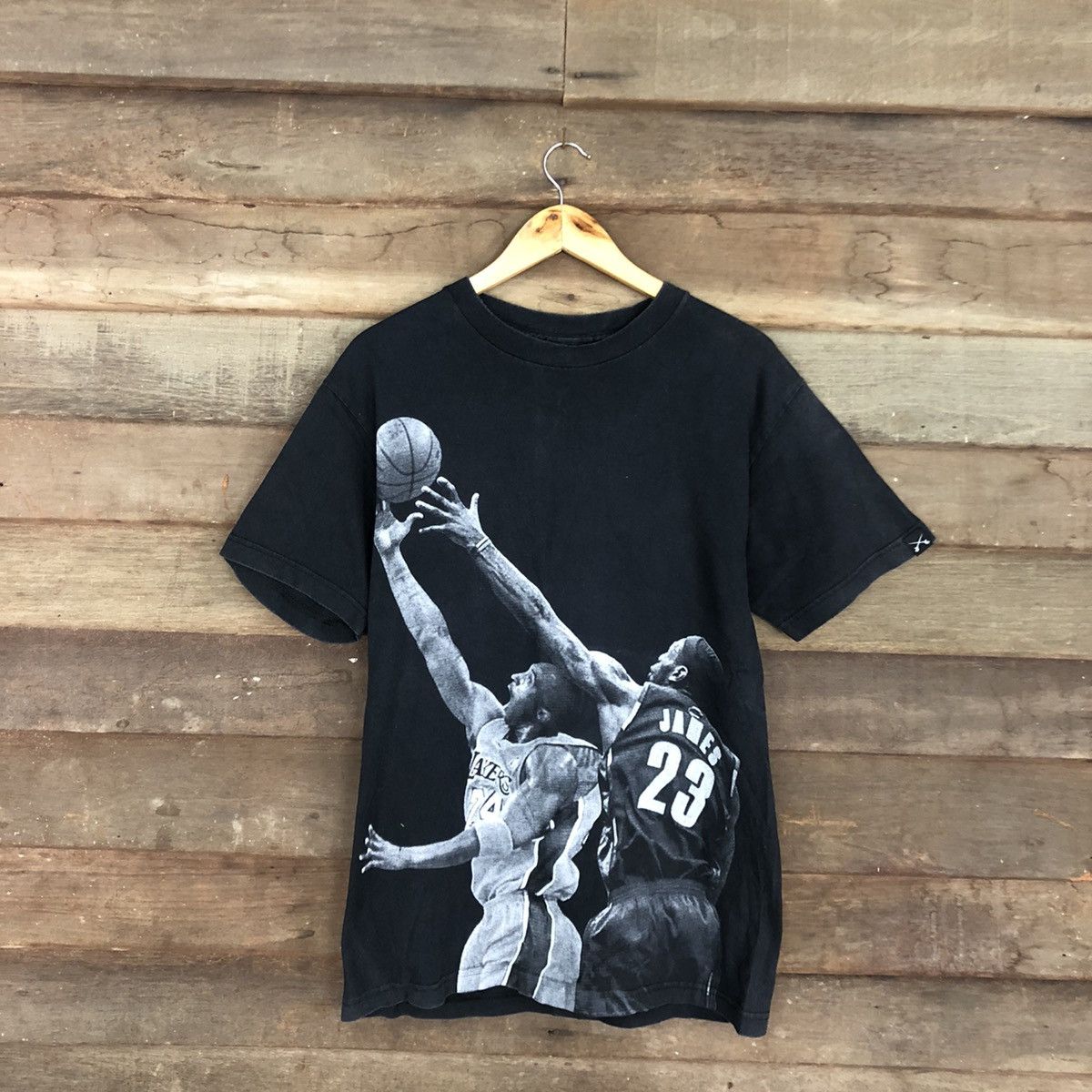 image of Kobe Mentality x Legends League Archival Kobe Bryant Vs James Legend Black Tshirt 3305Dl (Size Smal