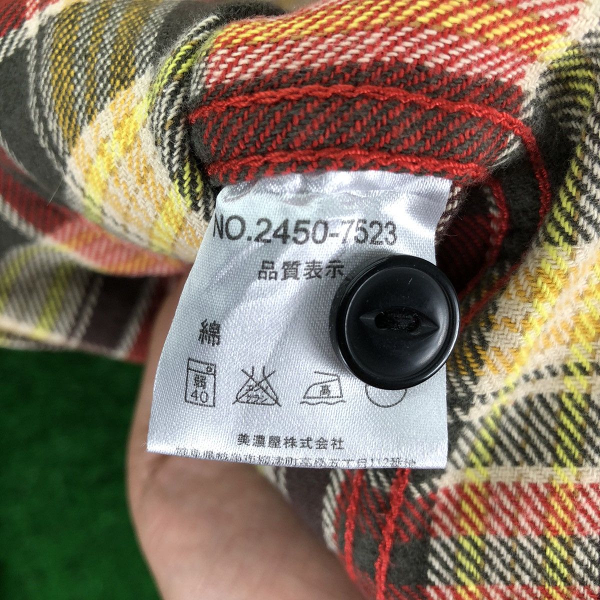 Japanese Brand Vintage Flannel Checkered Double Pocket Cat Eye Button Size L / US 10 / IT 46 - 12 Thumbnail