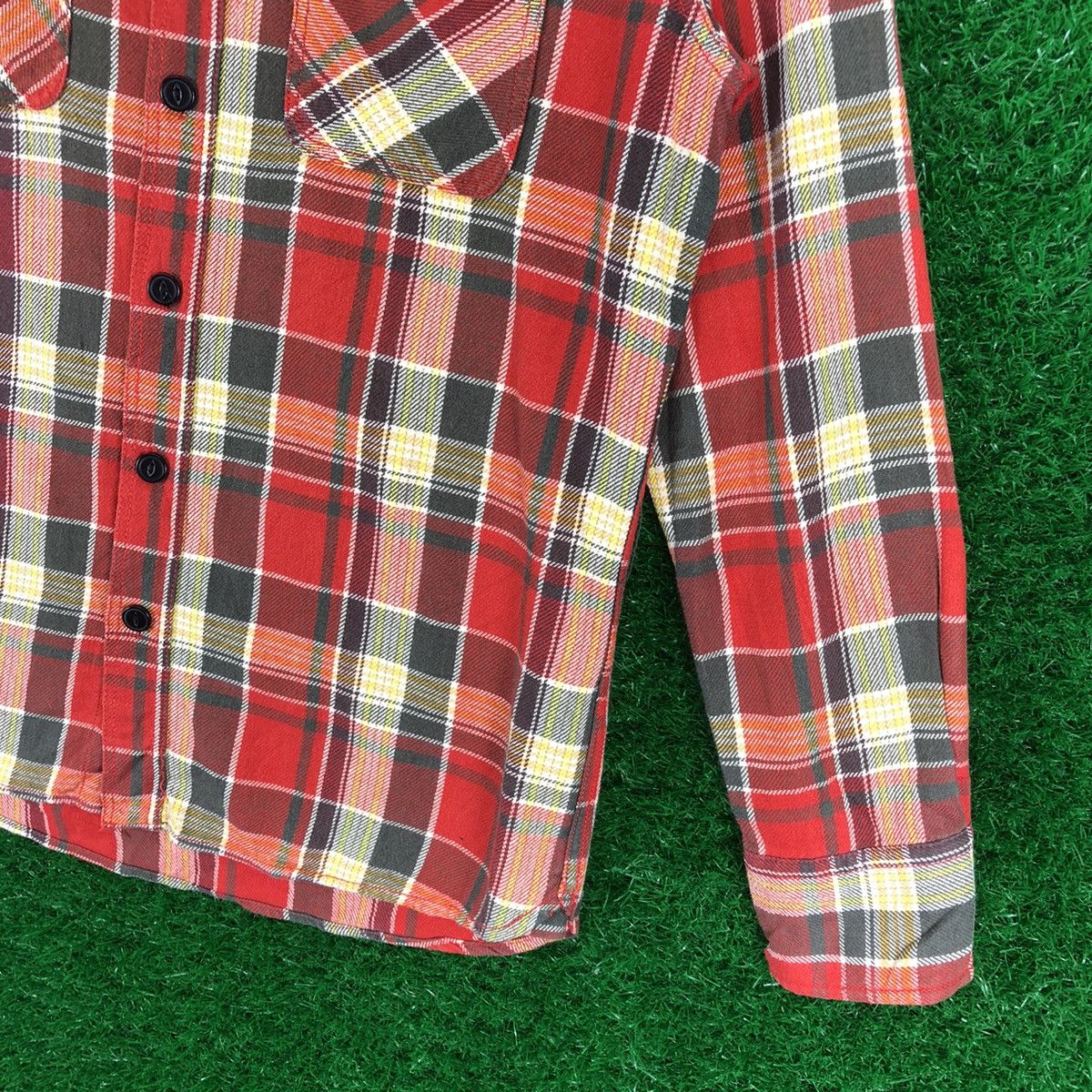 Japanese Brand Vintage Flannel Checkered Double Pocket Cat Eye Button Size L / US 10 / IT 46 - 3 Thumbnail