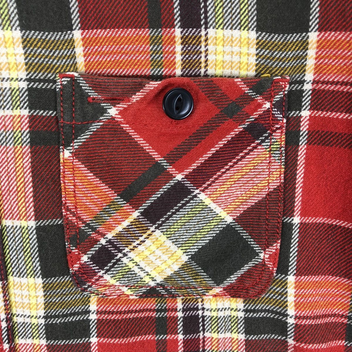 Japanese Brand Vintage Flannel Checkered Double Pocket Cat Eye Button Size L / US 10 / IT 46 - 7 Thumbnail