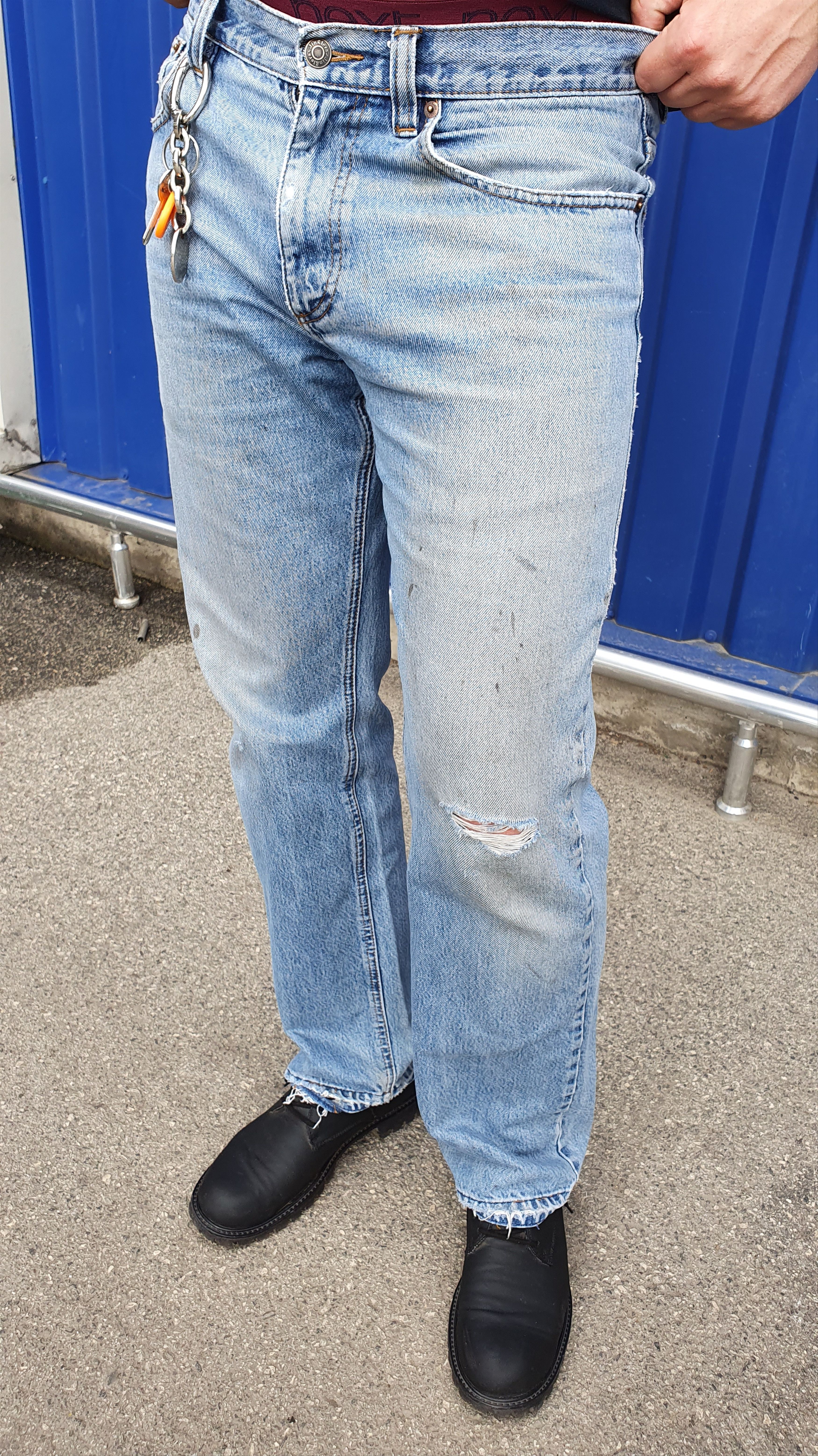 Vintage 90s JINGLERS Dirty Ripped Denim relaxed fit jean Size US 33 - 4 Thumbnail