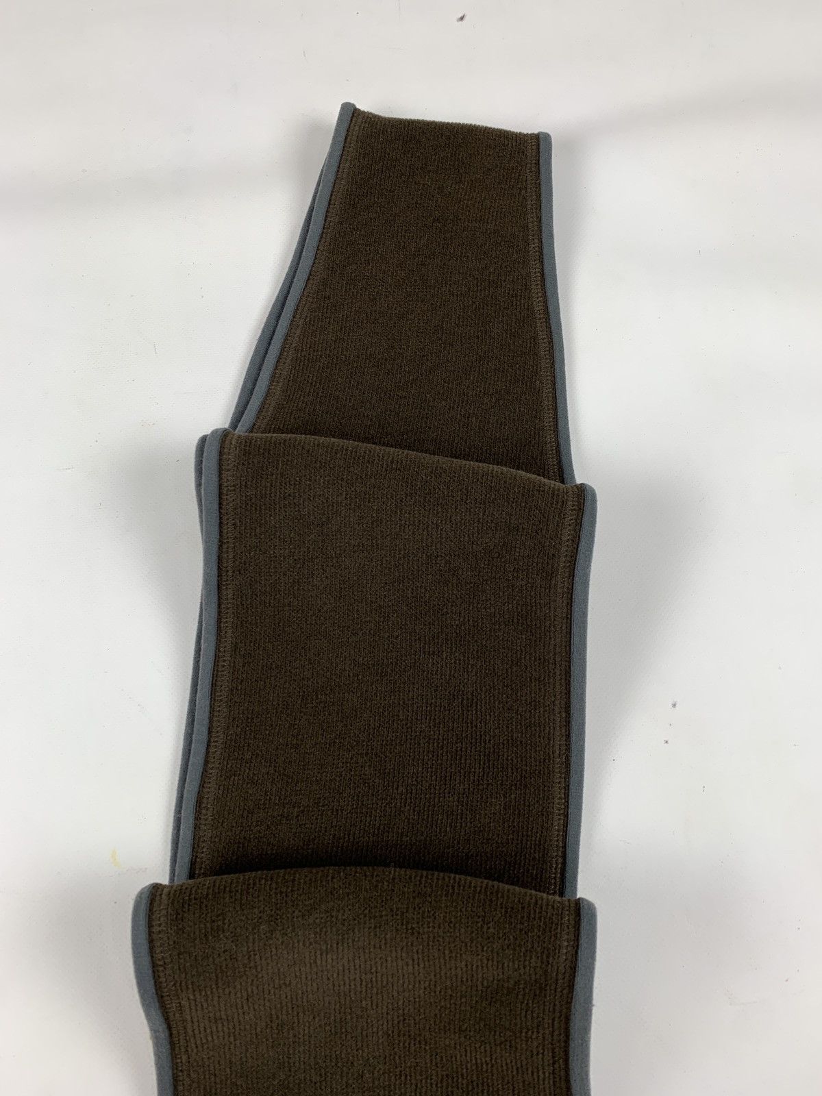 Arc'teryx Vintage Arcteryx Polartec Zip Pocket Fleece Brown Scarf Size ONE SIZE - 6 Thumbnail