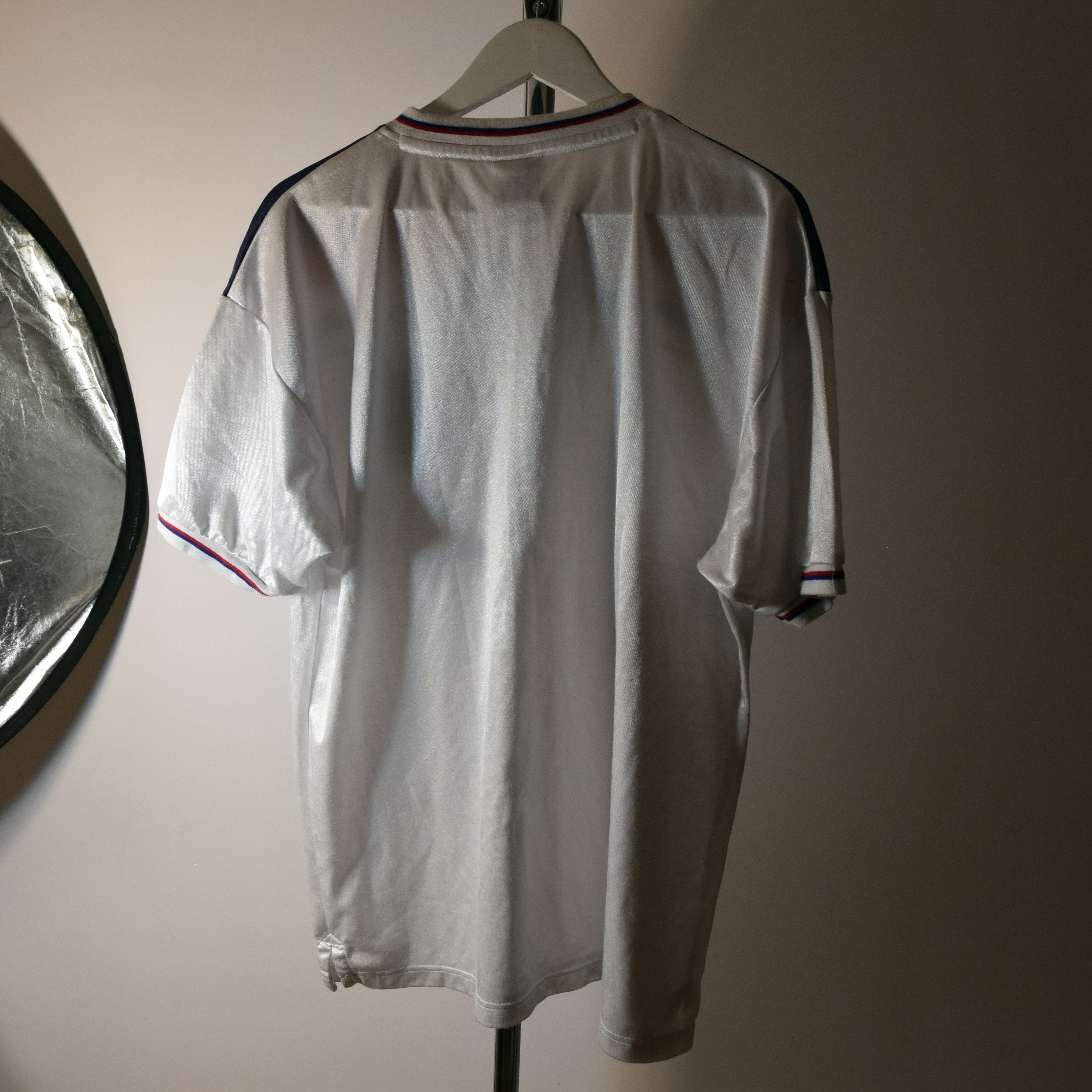 Vintage SCORE DRAW 90S VINTAGE HOME ENGLAND NATIONAL JERSEY UMBRO XL Size US XL / EU 56 / 4 - 2 Thumbnail