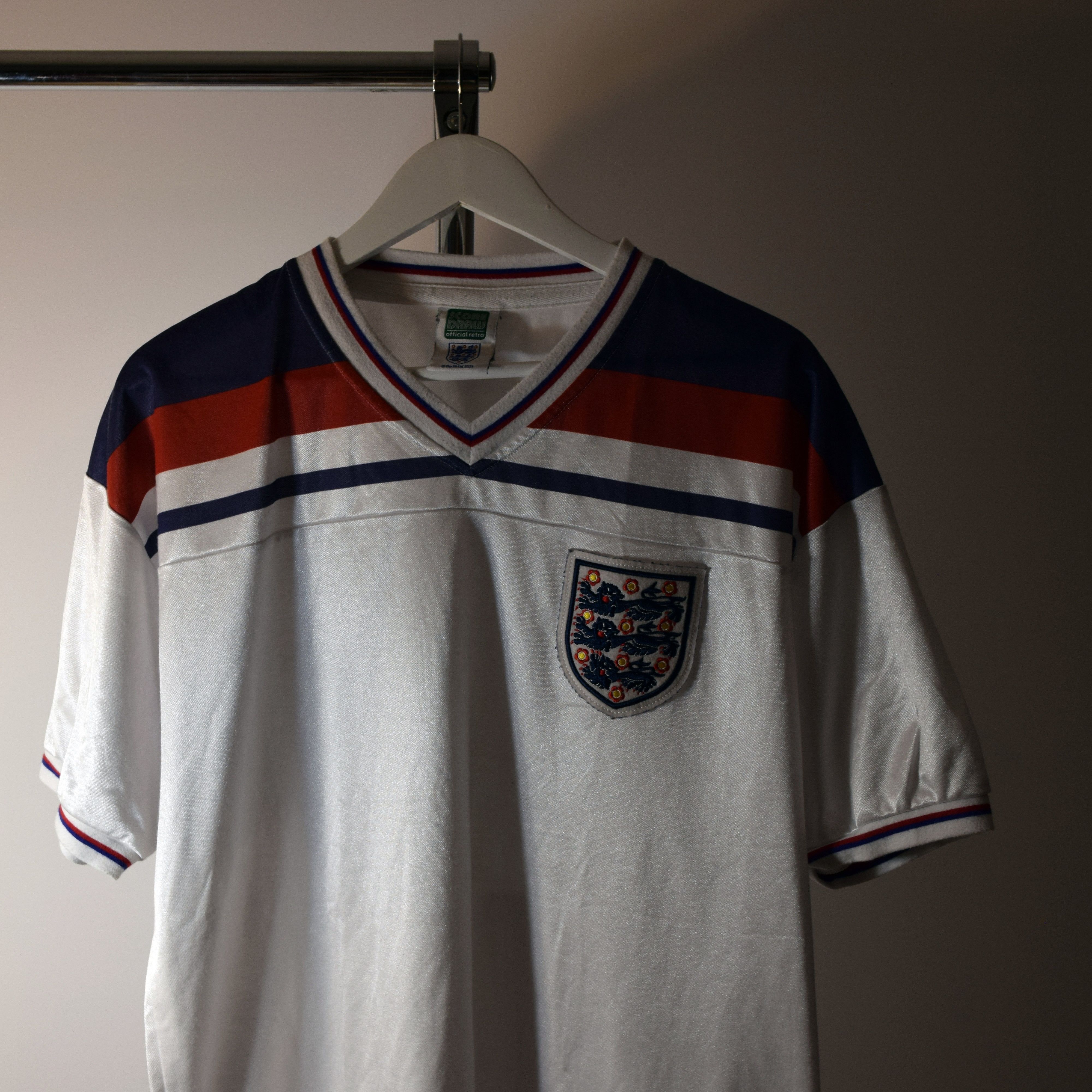 Vintage SCORE DRAW 90S VINTAGE HOME ENGLAND NATIONAL JERSEY UMBRO XL Size US XL / EU 56 / 4 - 5 Thumbnail