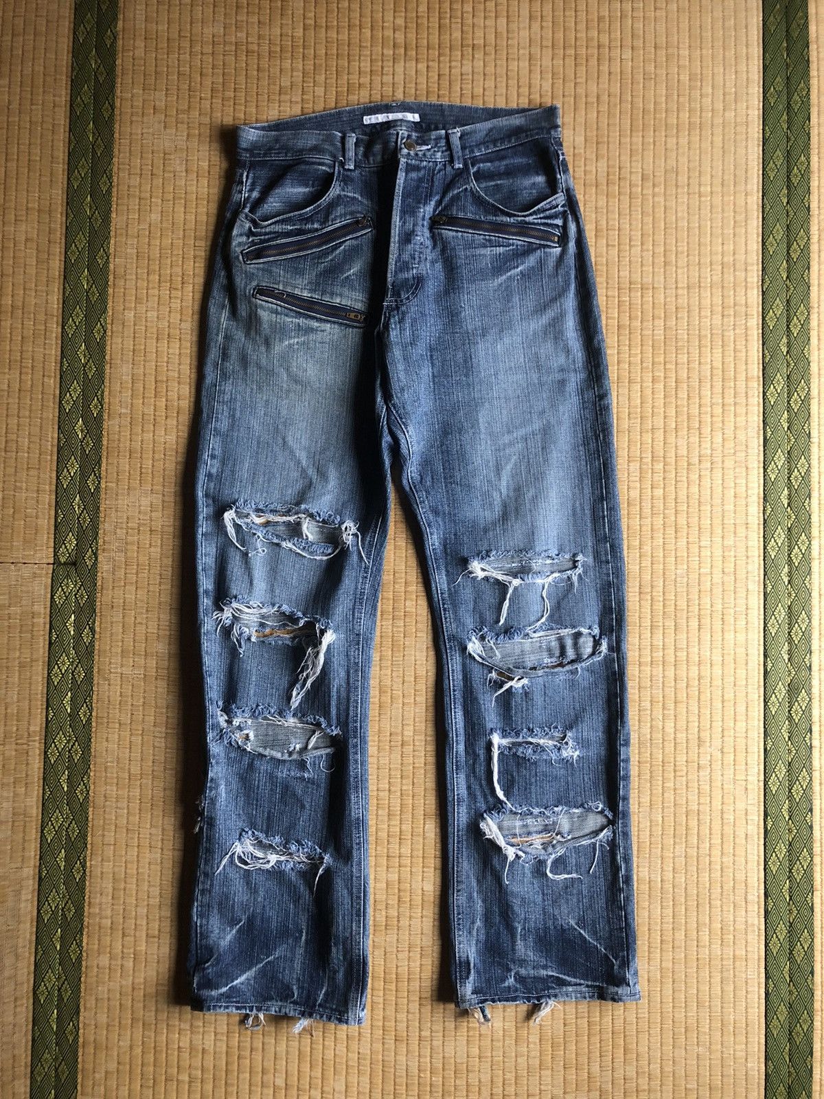 Diet Butcher Slim Skin 🇯🇵 Distressed Grunge Denim