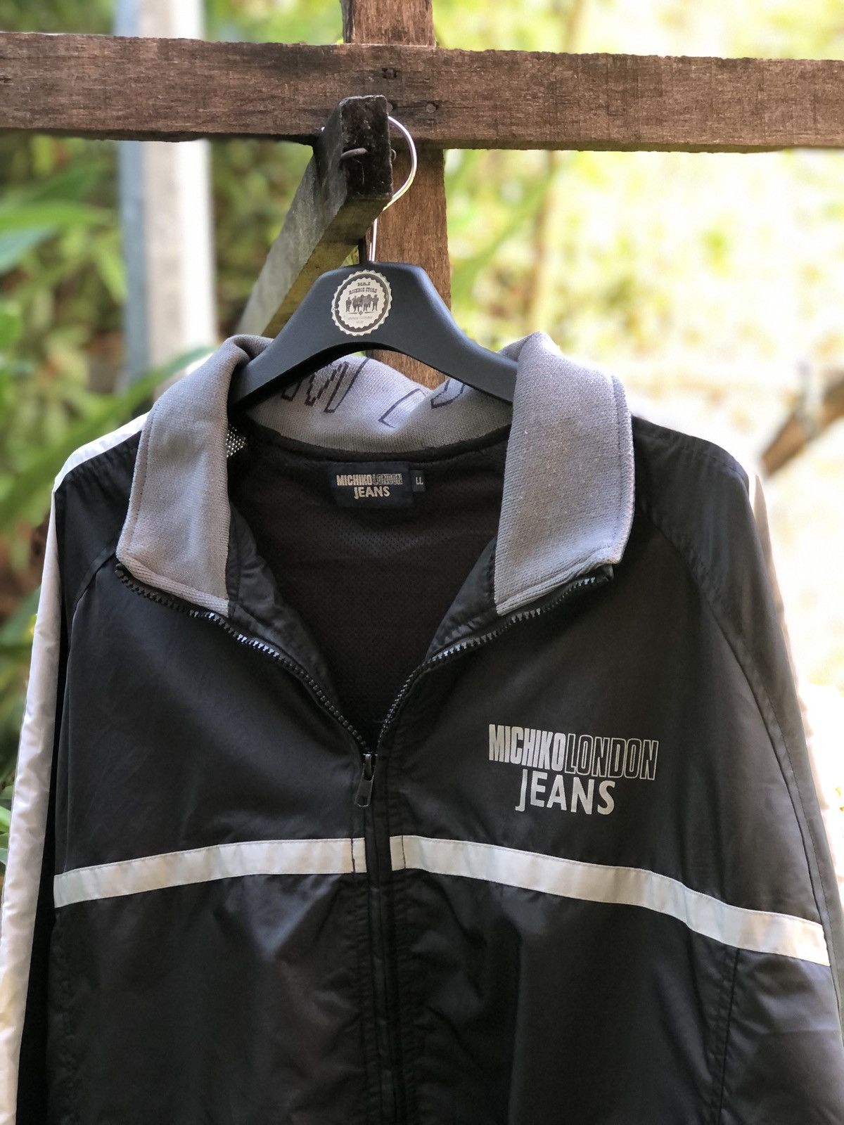 Michiko Koshino London Vintage 90's Michiko Londan Jeans Windbreaker Size US XXL / EU 58 / 5 - 2 Thumbnail