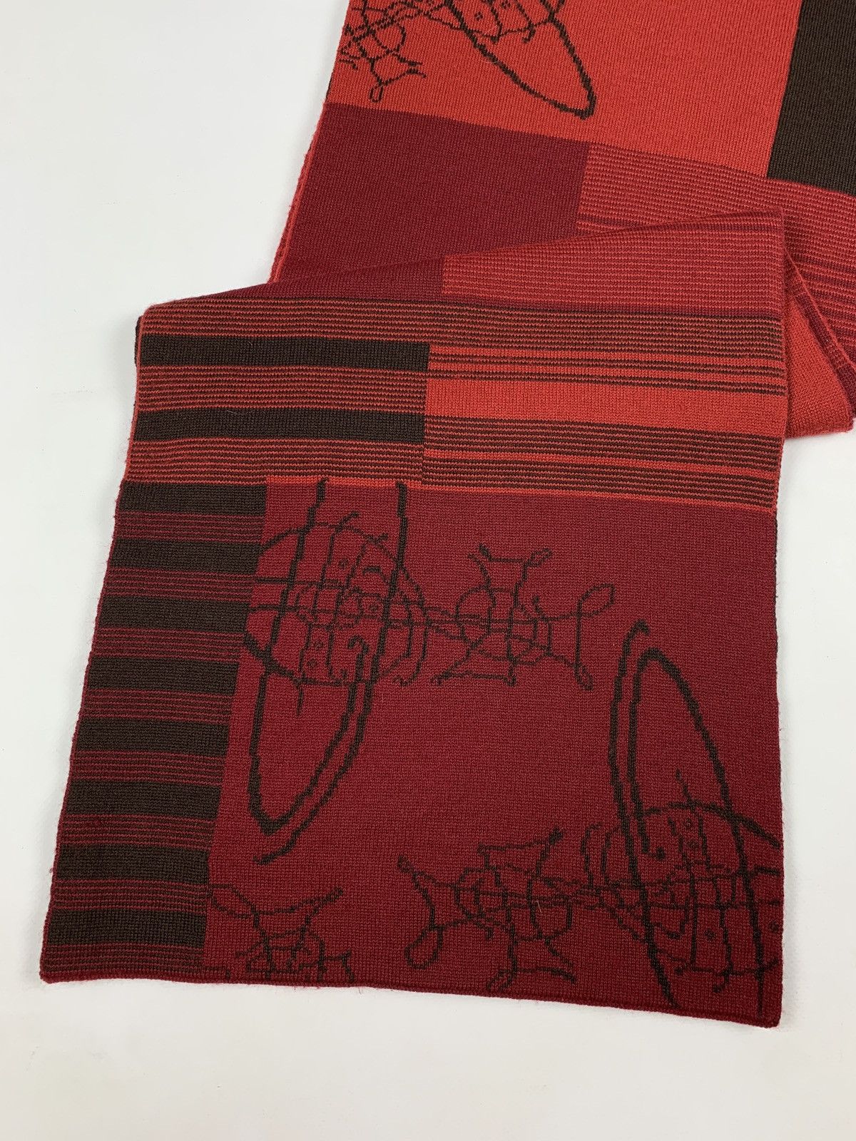 Vivienne Westwood Vivienne Westwood Wool Monogram Red Scarf Size ONE SIZE - 5 Thumbnail