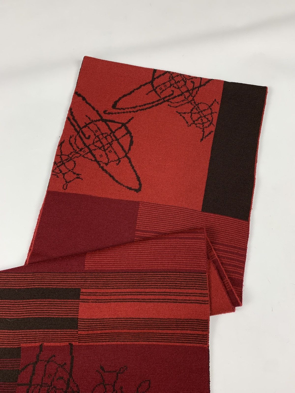 Vivienne Westwood Vivienne Westwood Wool Monogram Red Scarf Size ONE SIZE - 4 Thumbnail