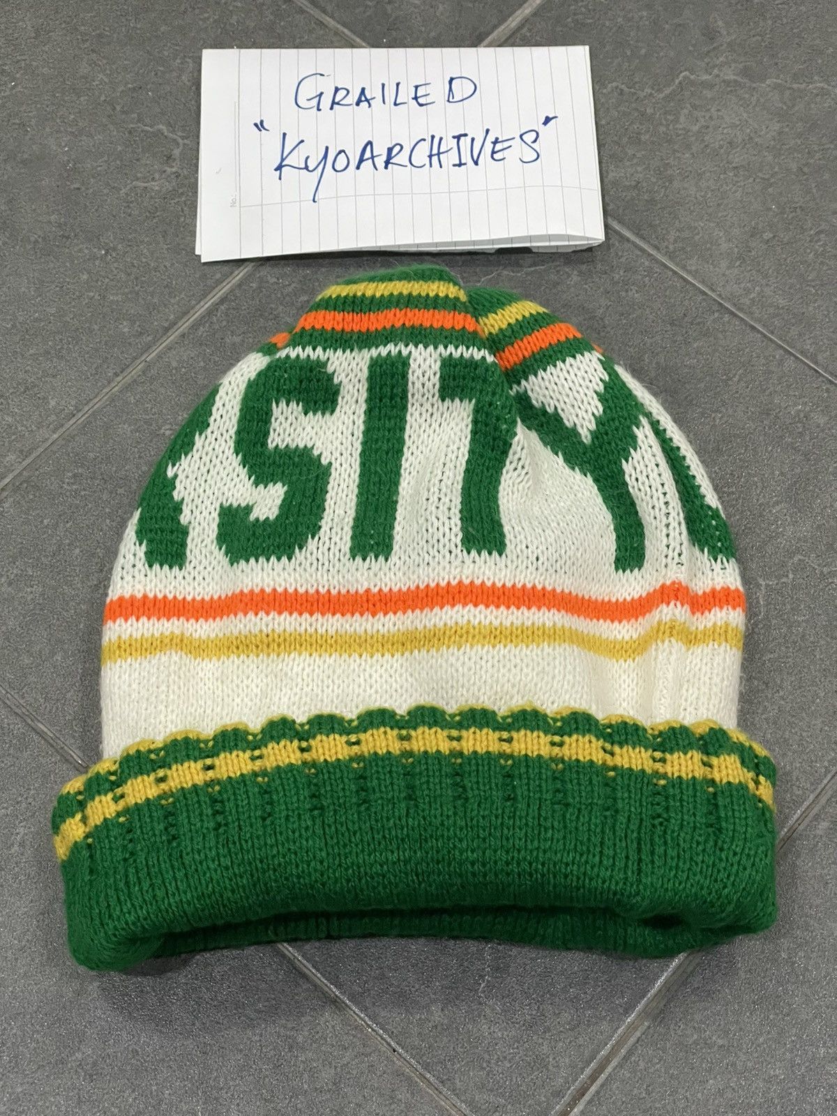 Vintage VINTAGE UNIVERSITY BEANIE Size ONE SIZE - 1 Thumbnail