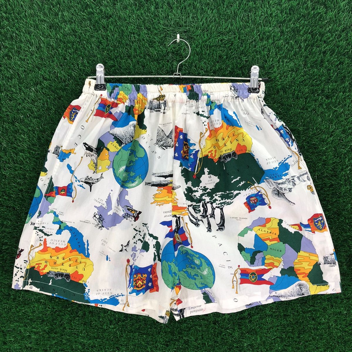Vintage Vintage Short Pants Summer Fullprint World Maps Size US 30 / EU 46 - 4 Thumbnail