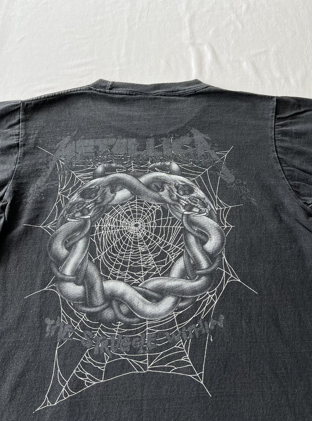 Band Tees Vintage 90s Metallica The Struggle Within Bootleg Black Tee Size US M / EU 48-50 / 2 - 9 Thumbnail