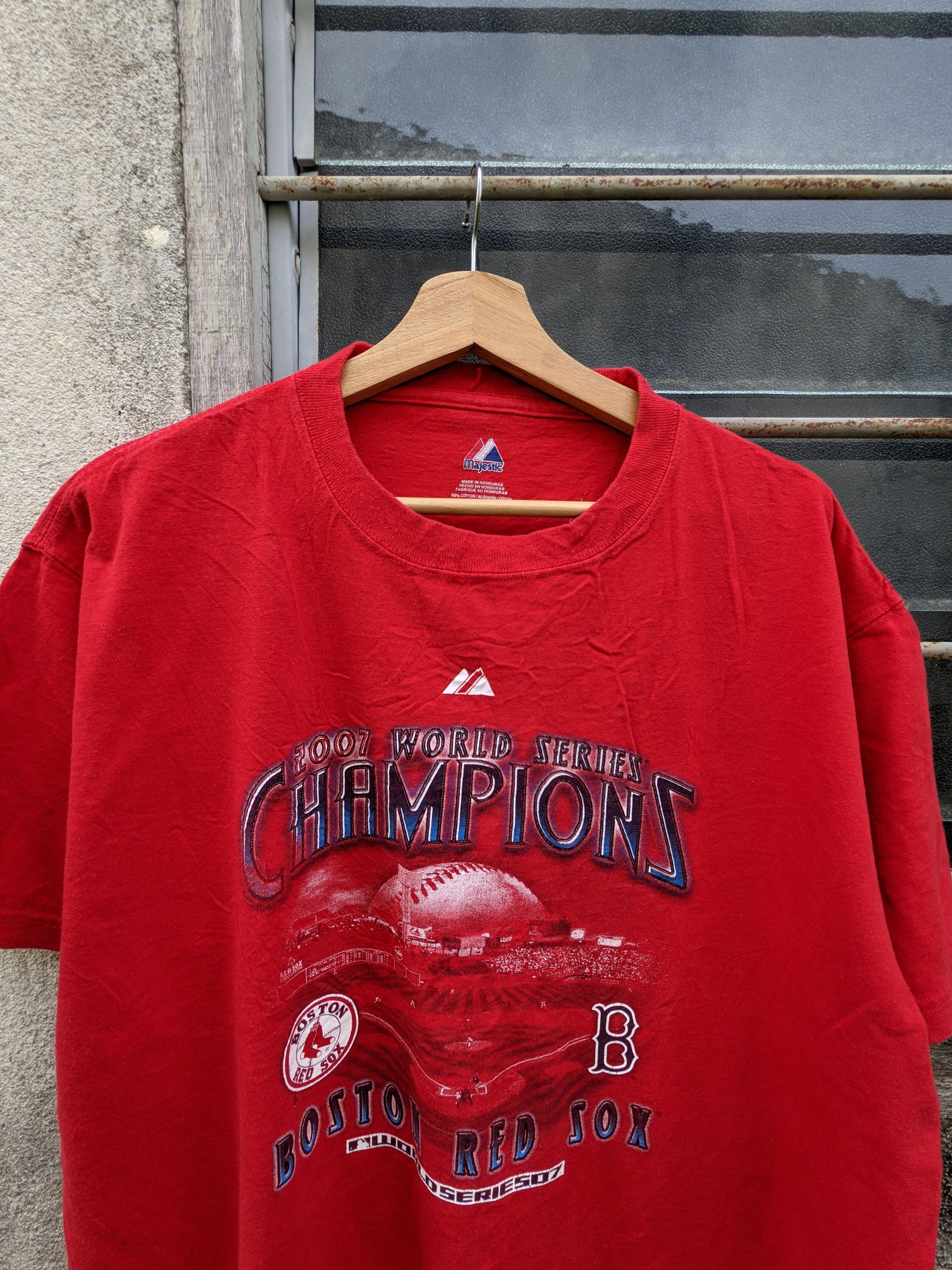 MLB × Majestic × Vintage ⚡️Final drop⚡️ Majestic Boston Red Sox Champion 2007 Size US L / EU 52-54 / 3 - 5 Thumbnail