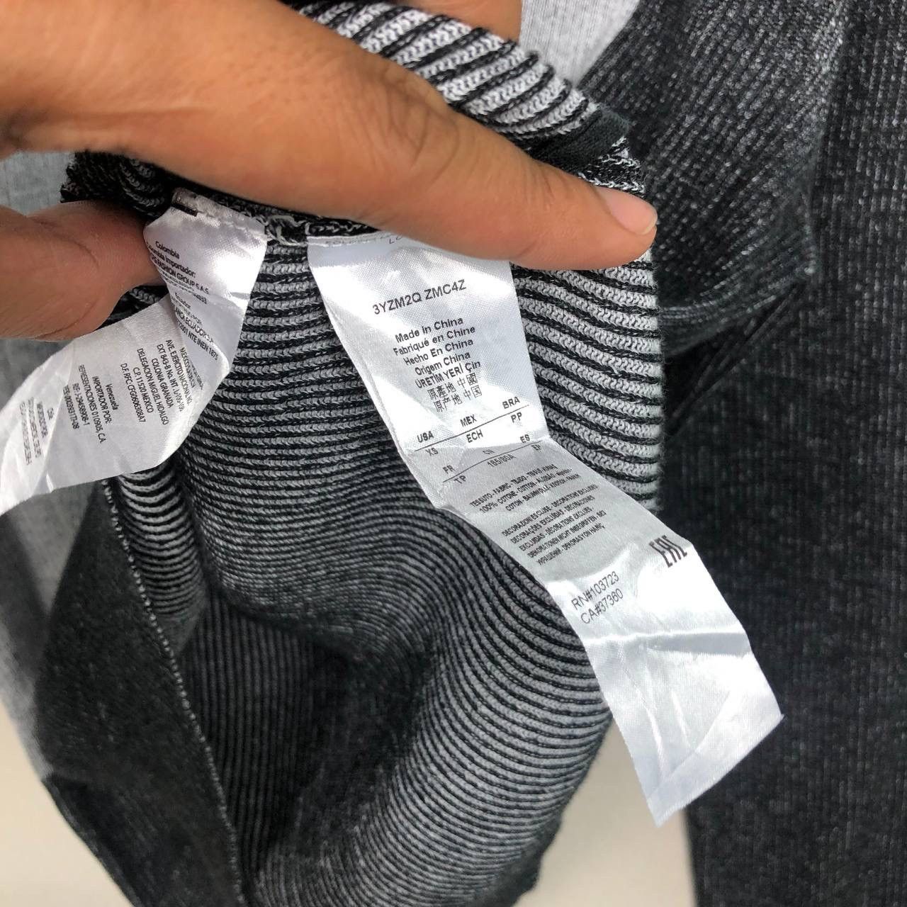 Armani Exchange Armani Exchange Colorblock Pullover Knitwear Sweater Size US XS / EU 42 / 0 - 9 Thumbnail