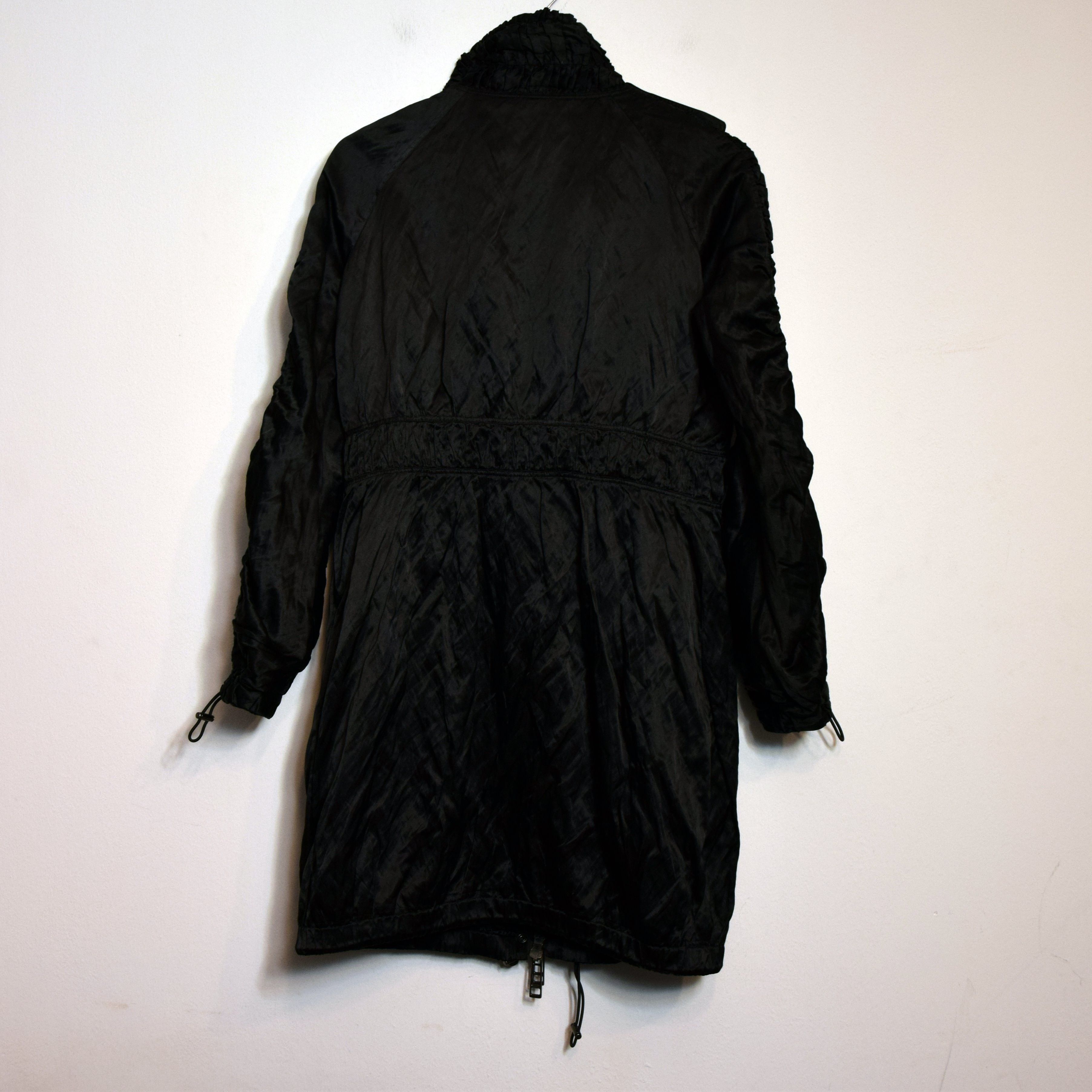 Burberry Single Breastead Coat Jacket Gothic Y2K Vintage Burberry Size M / US 6-8 / IT 42-44 - 2 Thumbnail