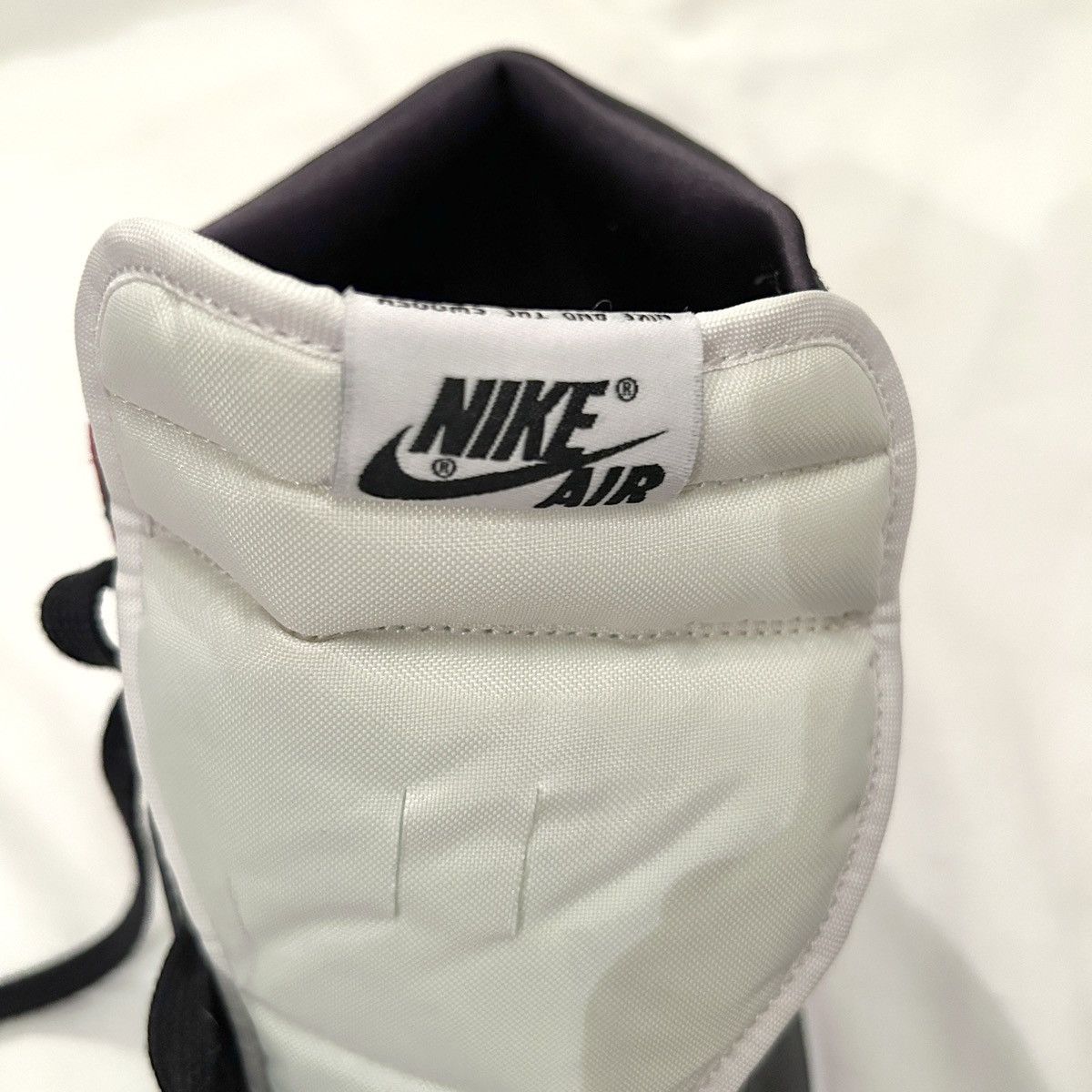 Jordan Brand 🔻Air Jordan 1 Satin Black Toe🔻 Size US 8 / IT 38 - 9 Thumbnail