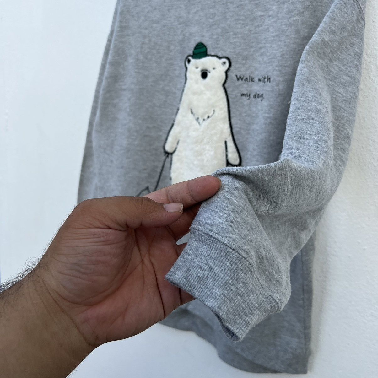 Japanese Brand VINTAGE BEAR BIG LOGO SWEATSHIRT EMBROIDERY Size US L / EU 52-54 / 3 - 6 Thumbnail