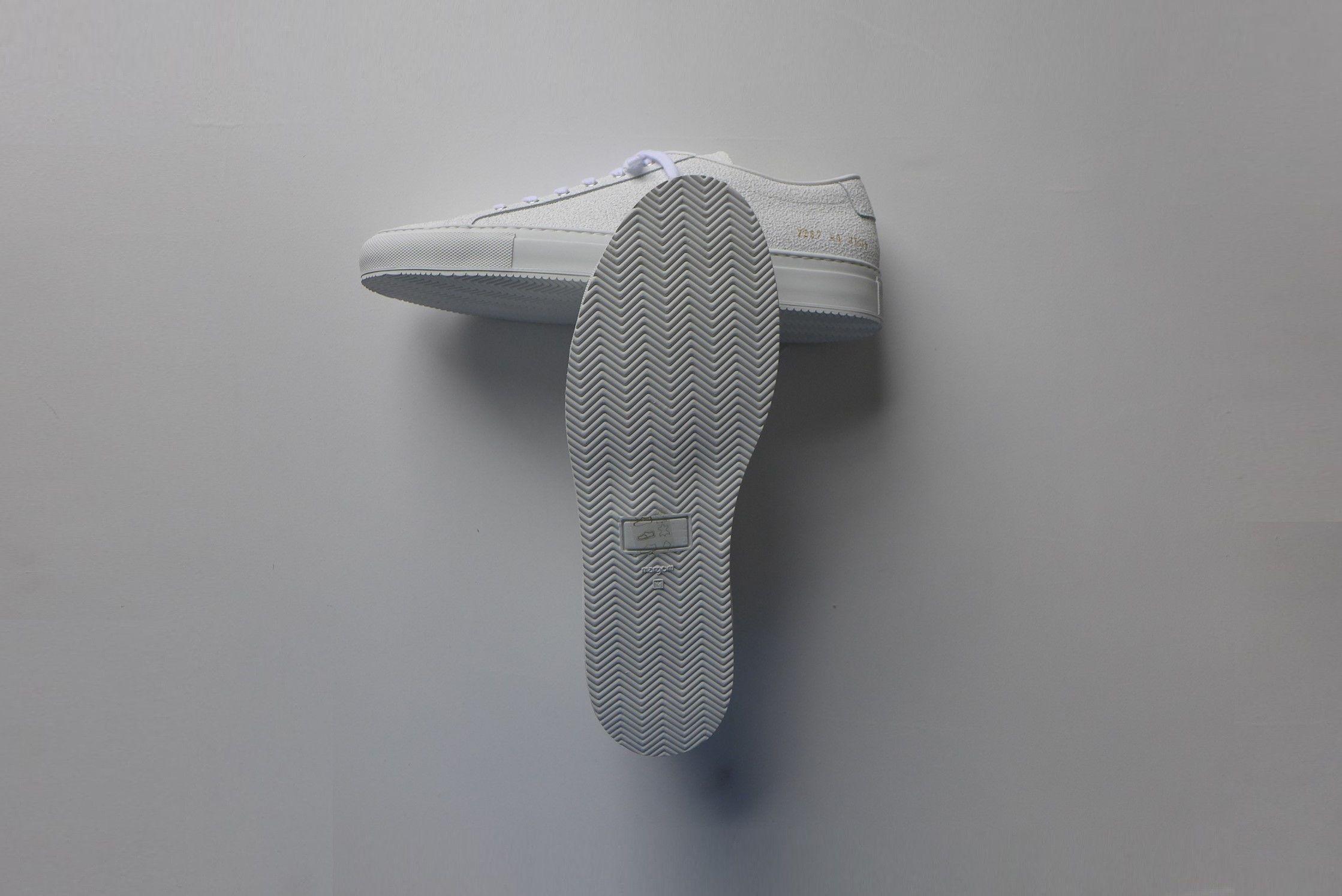 Common Projects Common Projects Achilles Sneakers - Premium White Leather Size US 8 / EU 41 - 10 Thumbnail