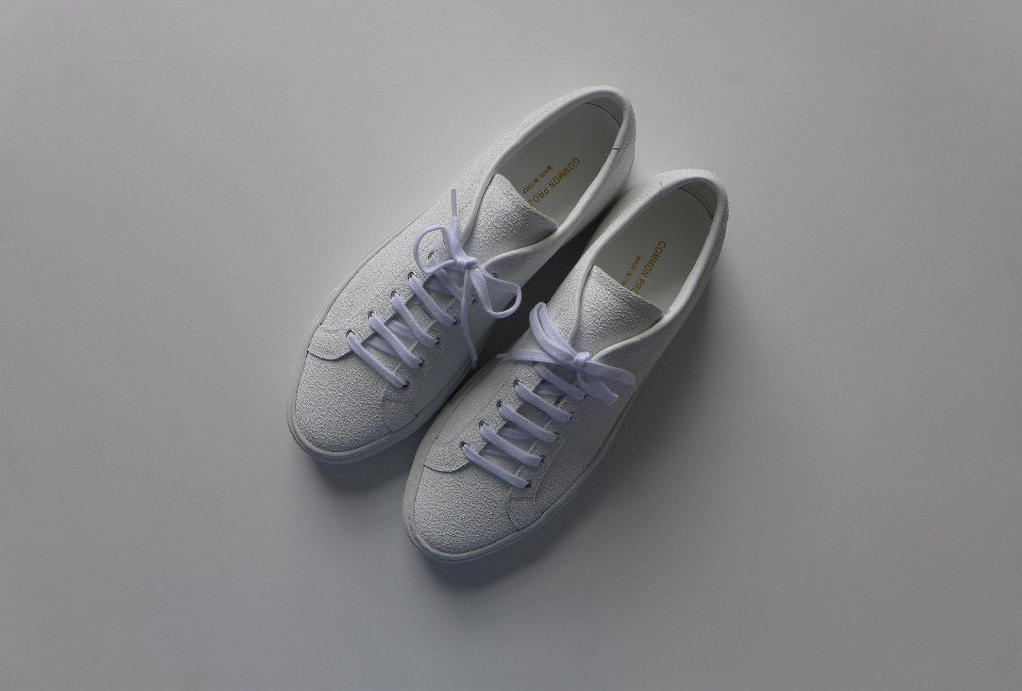 Common Projects Common Projects Achilles Sneakers - Premium White Leather Size US 8 / EU 41 - 1 Thumbnail