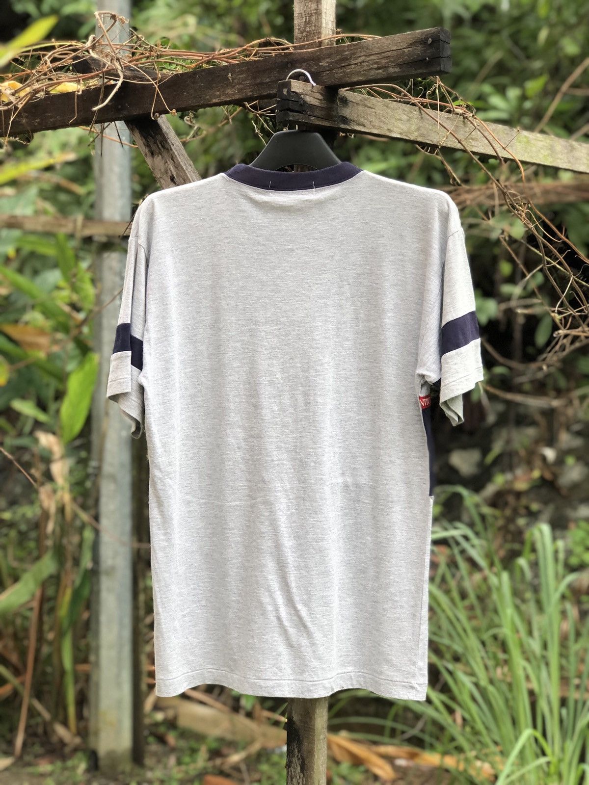 Gianni Valentino Vintage Gianni Valentino Single Stitch Tee Size US S / EU 44-46 / 1 - 4 Thumbnail