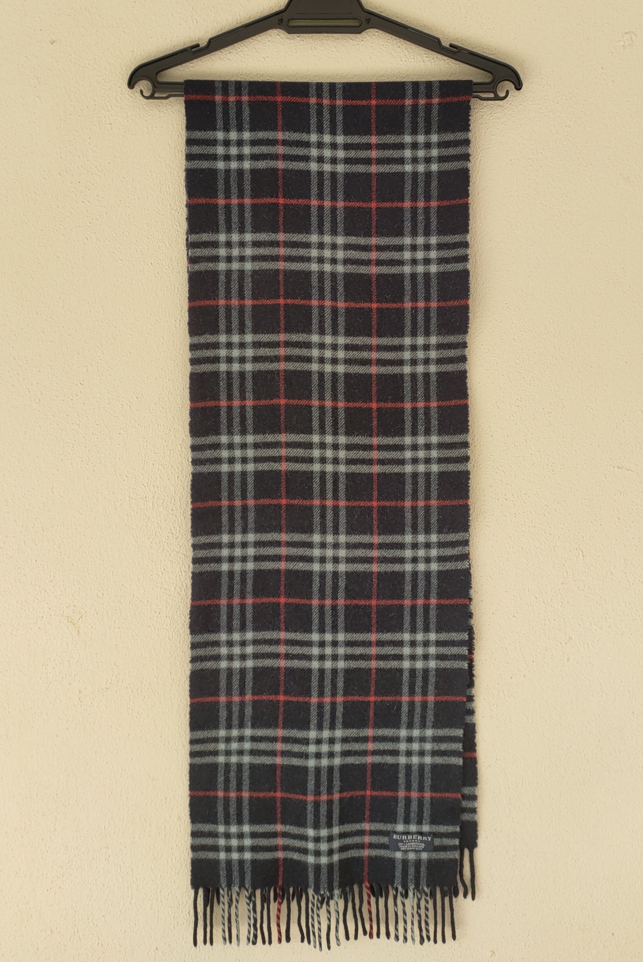 Burberry Burberry Checkered Lambswool Scarf Size ONE SIZE - 2 Thumbnail