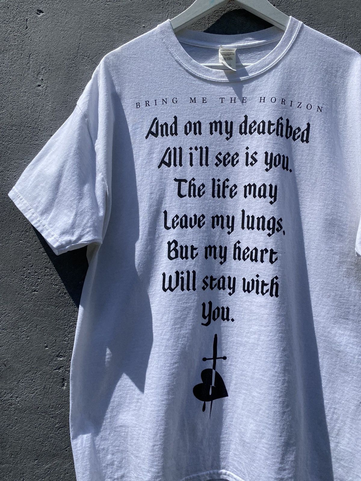 Band Tees Vintage BRING ME THE HORIZON 'Deathbeds’ T Shirt Quote Size US XL / EU 56 / 4 - 2 Thumbnail