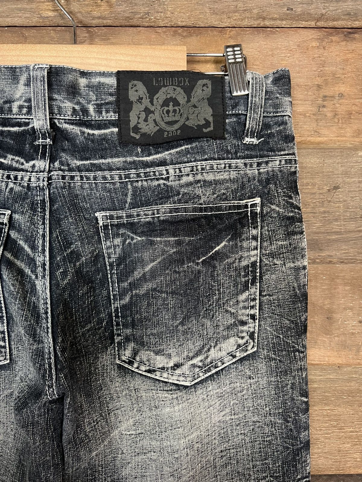 LOWBOX LOWBOX PUNK DISTRESSED DENIM SKINY VINTAGE JAPANESE BRANDED Size US 31 - 15 Thumbnail