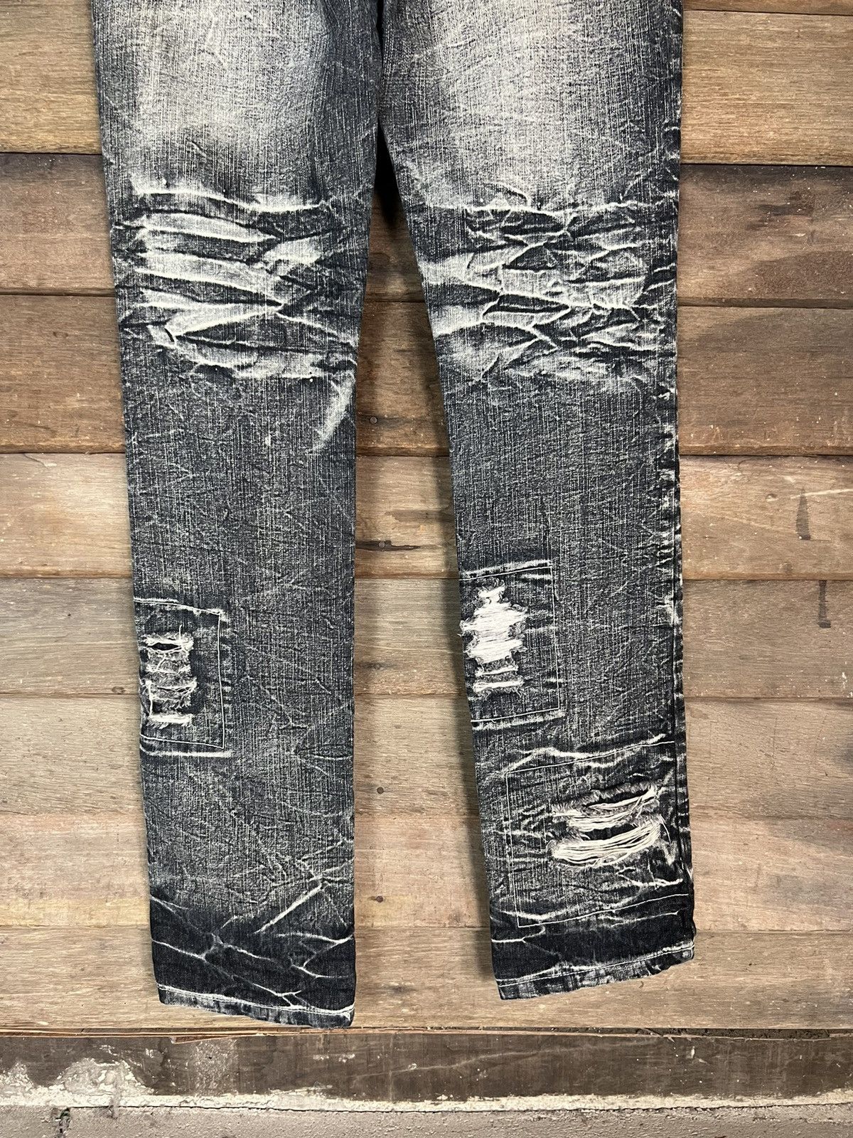 LOWBOX LOWBOX PUNK DISTRESSED DENIM SKINY VINTAGE JAPANESE BRANDED Size US 31 - 14 Thumbnail