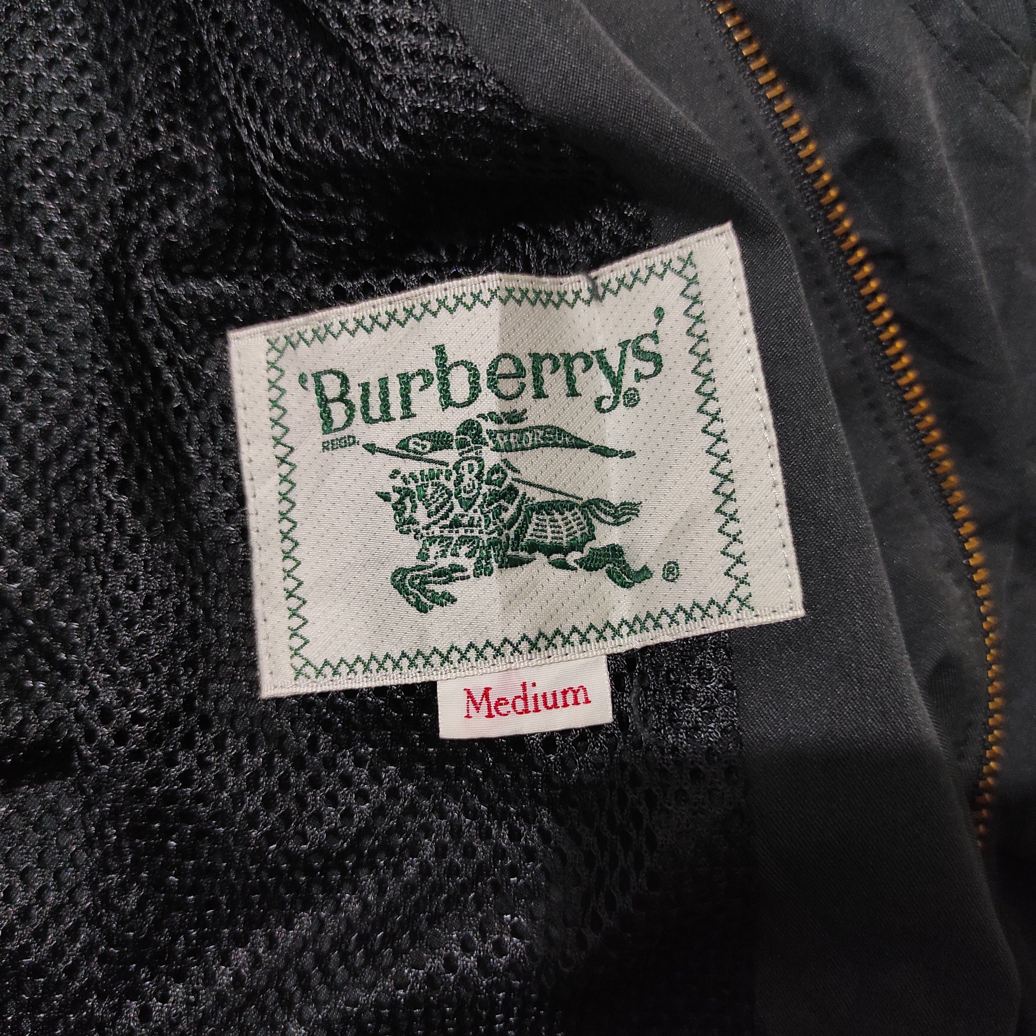 Burberry Vintage Burberrys Nova Check jacket Size M / US 6-8 / IT 42-44 - 4 Thumbnail
