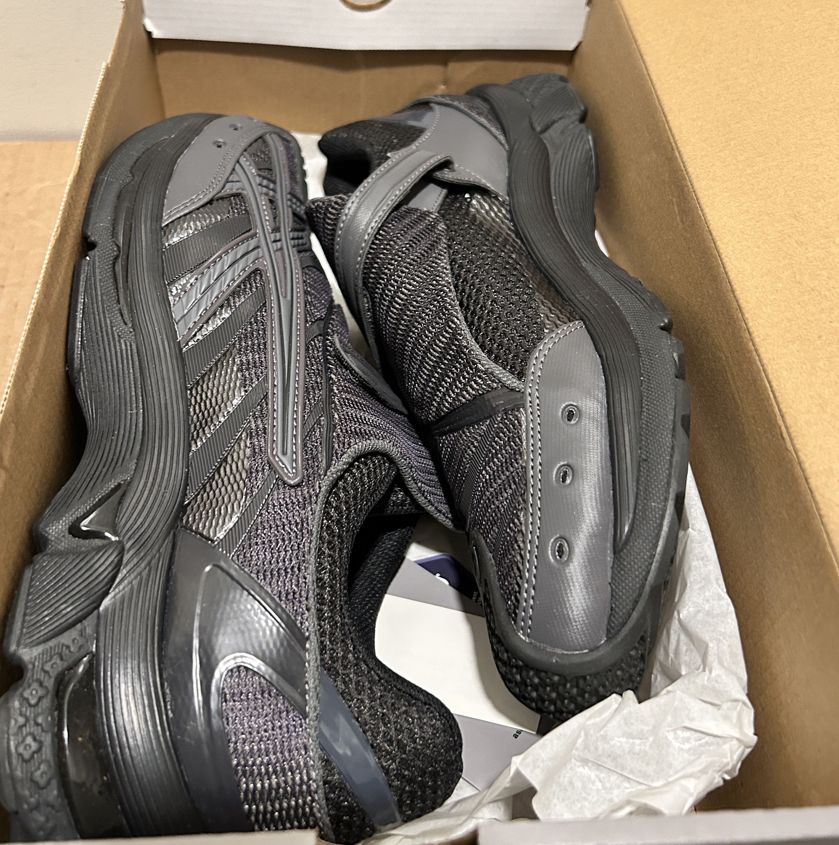 Asics × Kiko Kostadinov Asics × Kiko Kostadinov Gel Kiril-2 Graphite Grey / Black Size US 10 / EU 43 - 5 Thumbnail