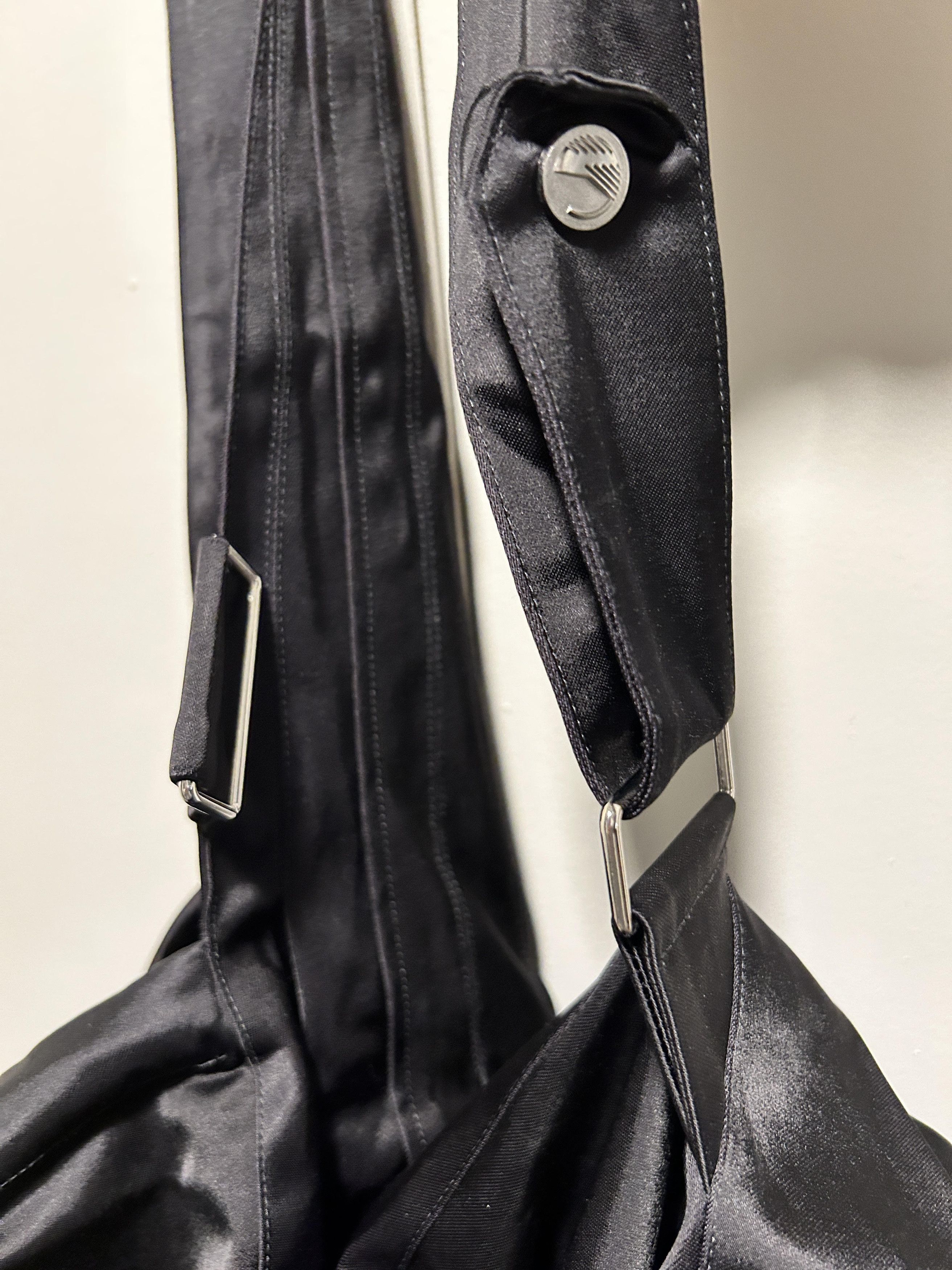 Kiko Kostadinov Kiko Kostadinov Haidu Carryall Tech Satin Bag Black Size ONE SIZE - 3 Thumbnail
