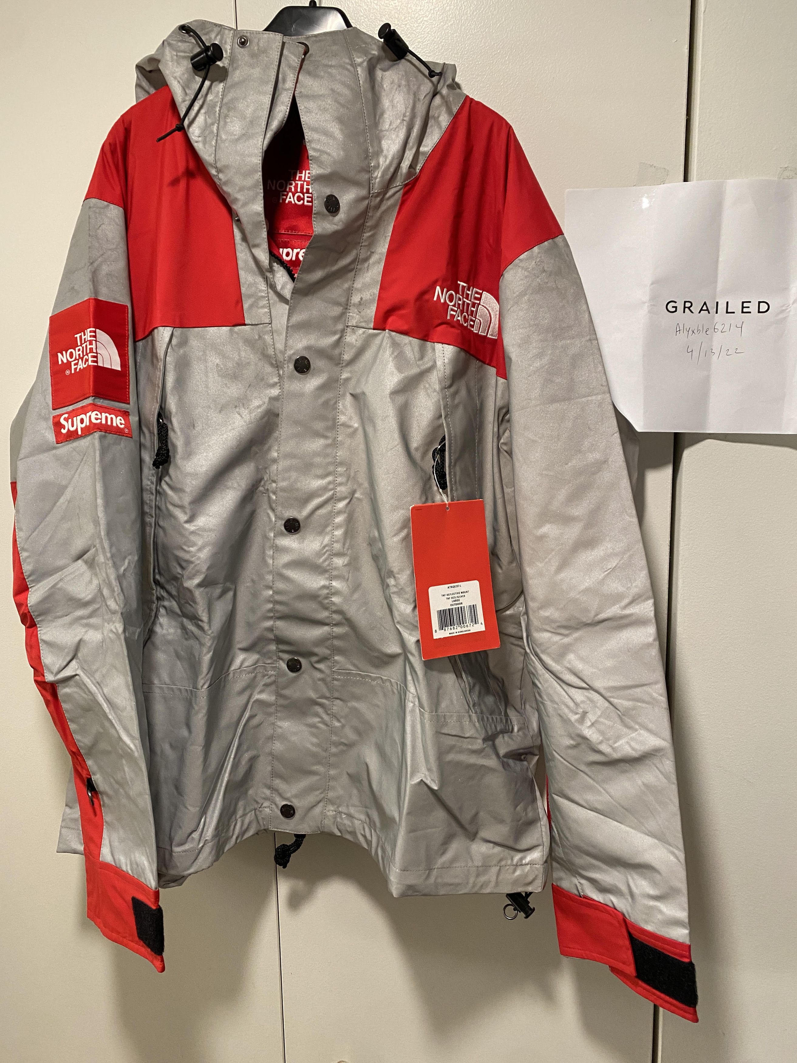 Supreme Supreme The North Face 3M Reflective Mountain Jacket Red