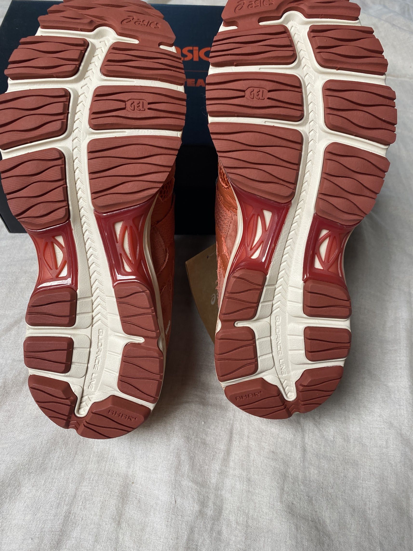Asics × DENIM TEARS Red Clay Asics Cream Denim Tears x Basics Gel-mc plus Size US 9 / EU 42 - 7 Thumbnail