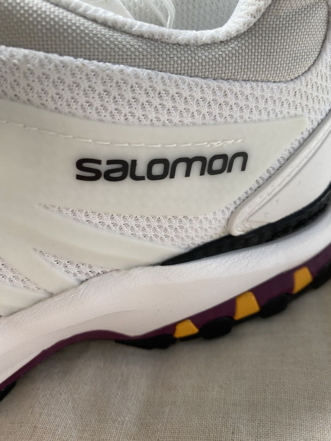 Salomon XA-Pro Fusion Advanced Classic WHITE, BLACK & PLUM CASPIA Size US 9 / EU 42 - 6 Thumbnail