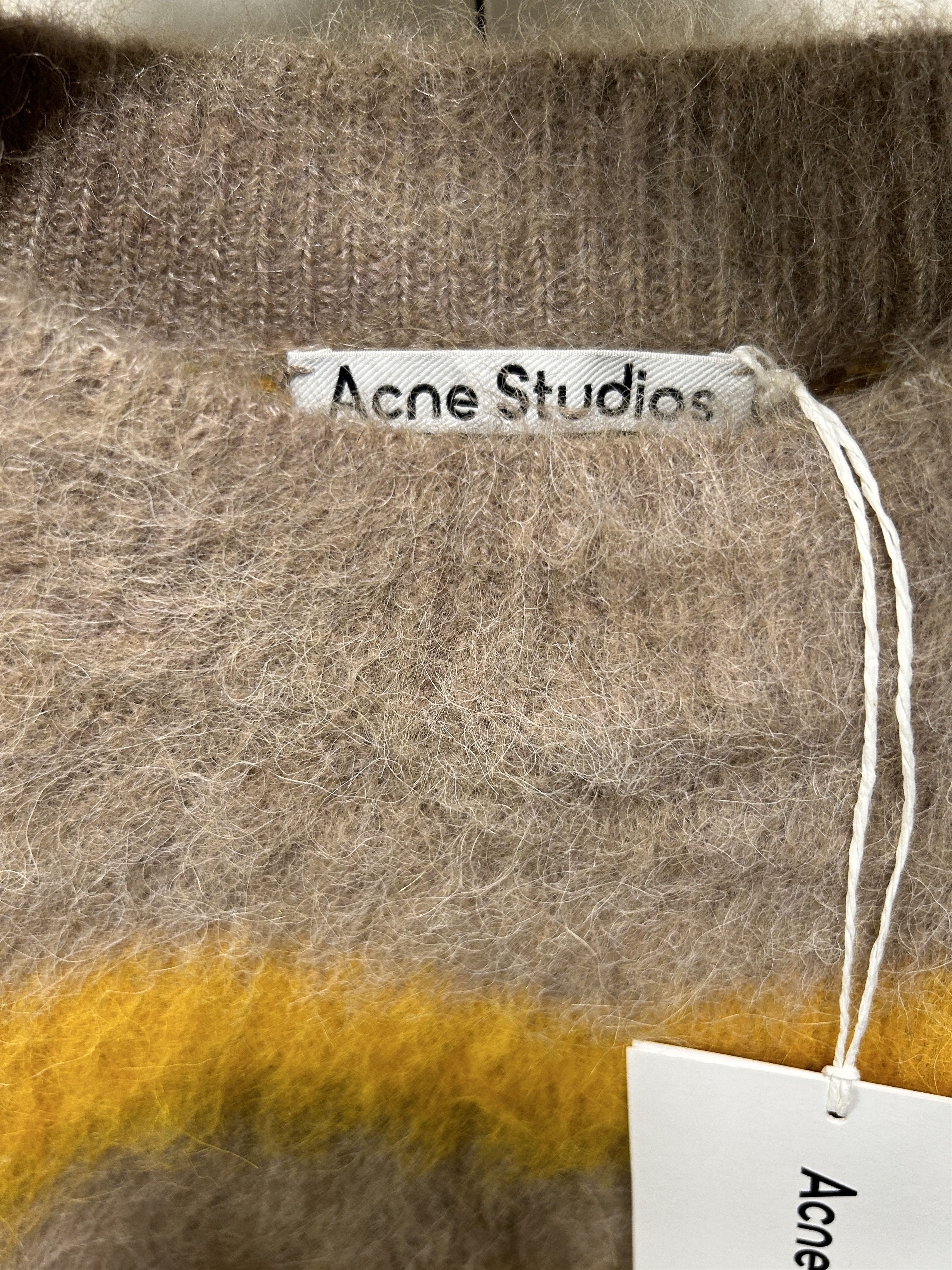 Acne Studios Acne Studios STRIPED FUZZY SWEATER IN BEIGE/YELLOW SS22 Size US L / EU 52-54 / 3 - 6 Thumbnail