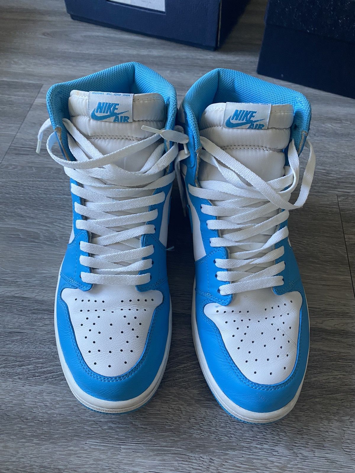 Jordan Brand Jordan 1 Retro UNC Size 11.5 Size US 11.5 / EU 44-45 - 3 Thumbnail
